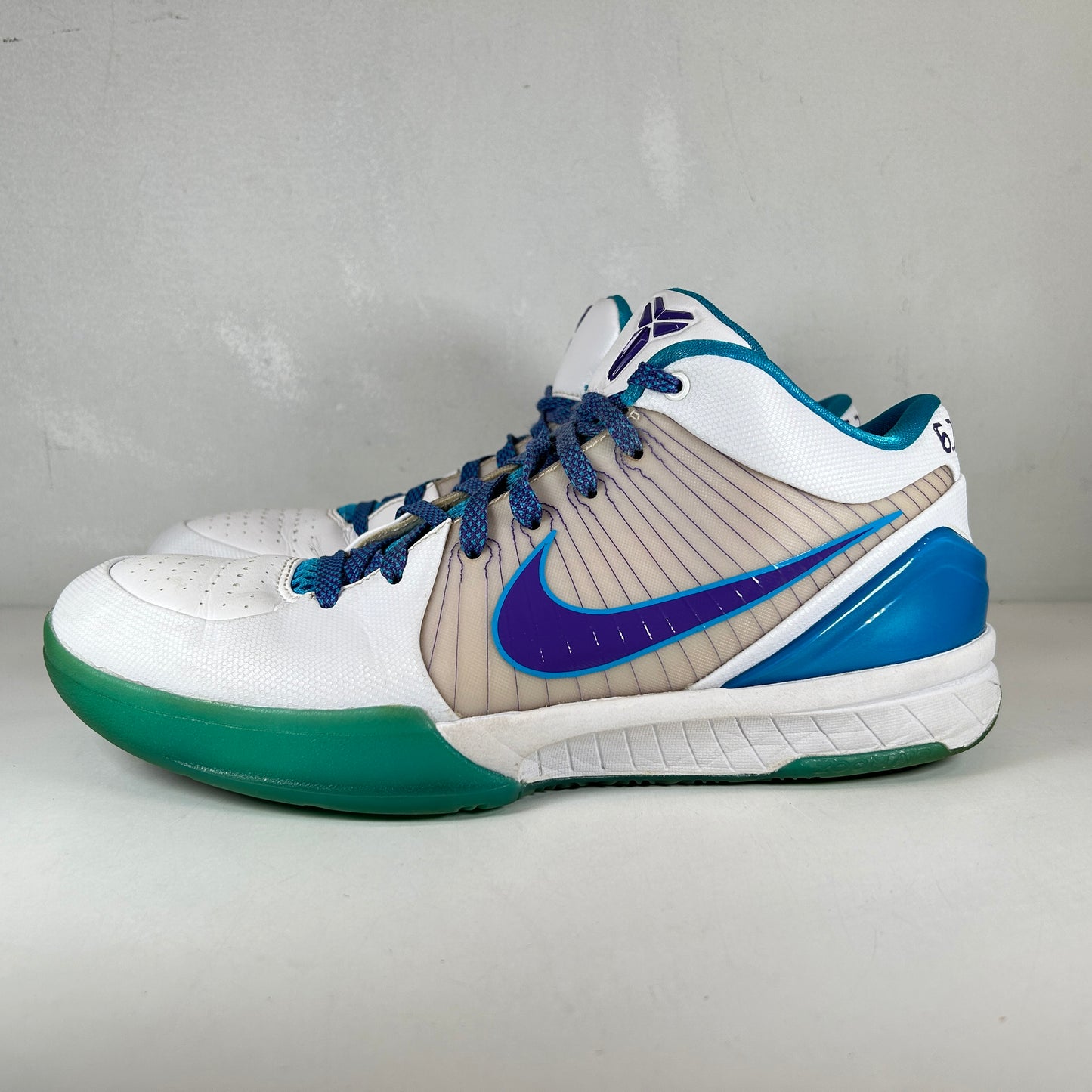 AV6339 100 Nike Kobe 4 Protro Draft Day Hornets [USED] - 9.5 M (Used)