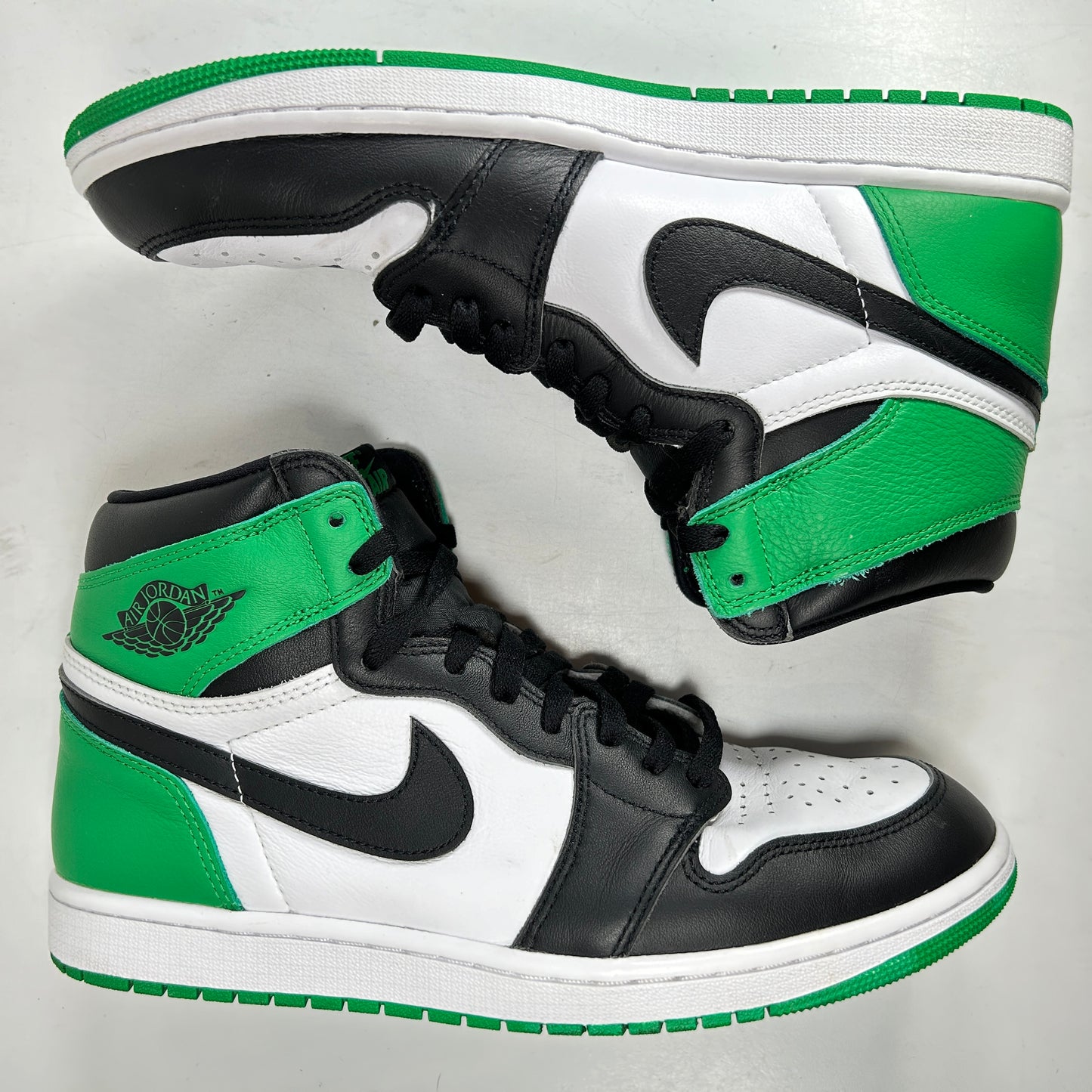 DZ5485 031 Jordan 1 Retro High OG Lucky Green [USED] - 11 M (Used)