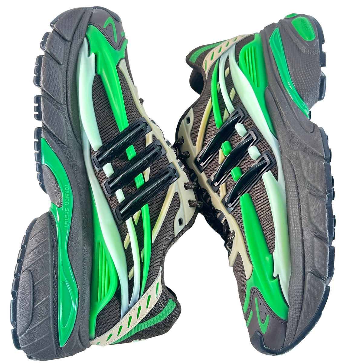 KK2888 adidas Adistar Jellyfish Pharrell Williams Brown Green - 9.5 M (Sample)