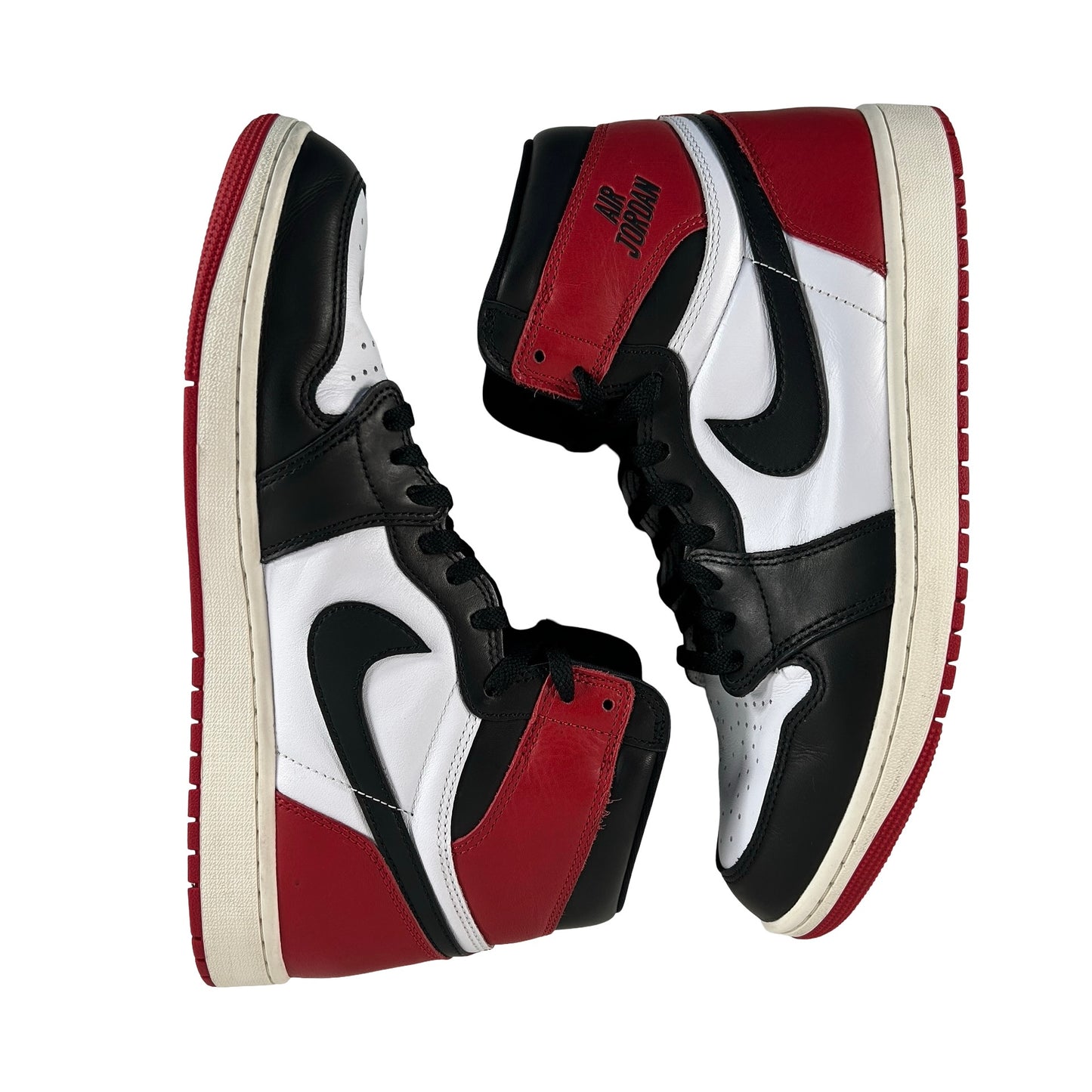 DZ5485 106 Jordan 1 Retro High OG Black Toe Reimagined [USED] - 12 M (Used) (No Box)