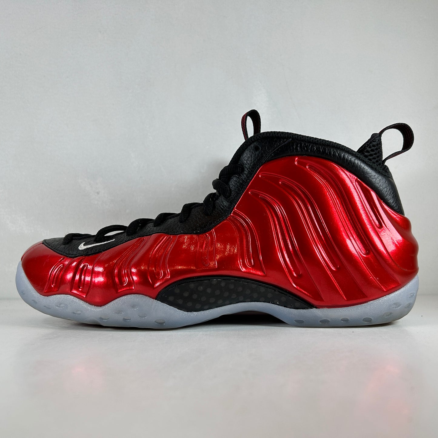 DZ2545 600 Nike Air Foamposite One Metallic Red (2023) [USED] - 10.5 M (Used) (No Box)