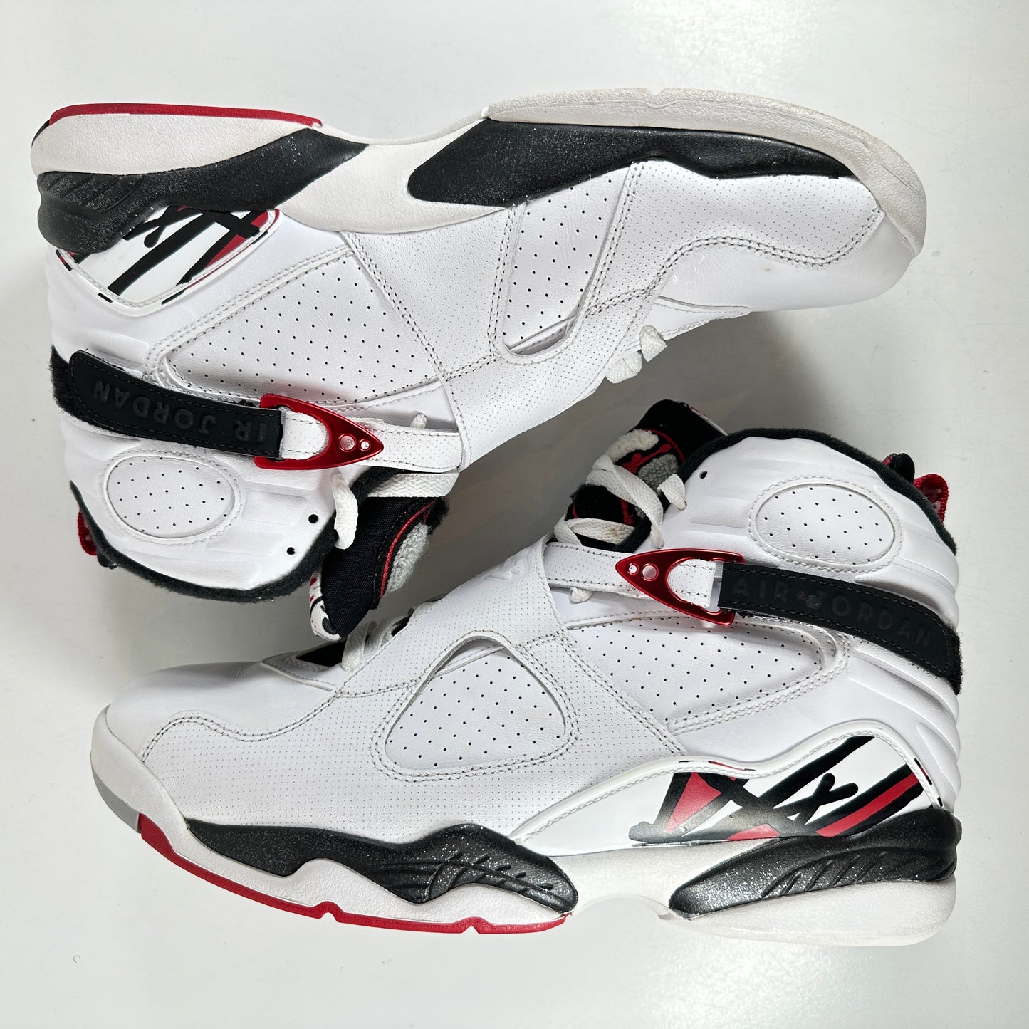 305381 104 Jordan 8 Retro Alternate [USED] - 11 M (Used)