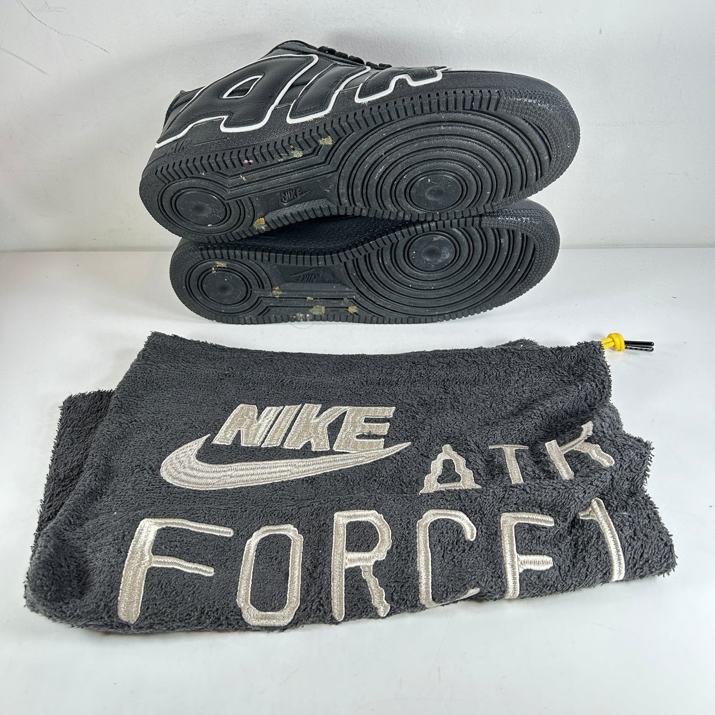 HJ8463 001 Nike Air Force 1 Low Cactus Plant Flea Market Black (2024) [USED] - 12 M (VNDS)