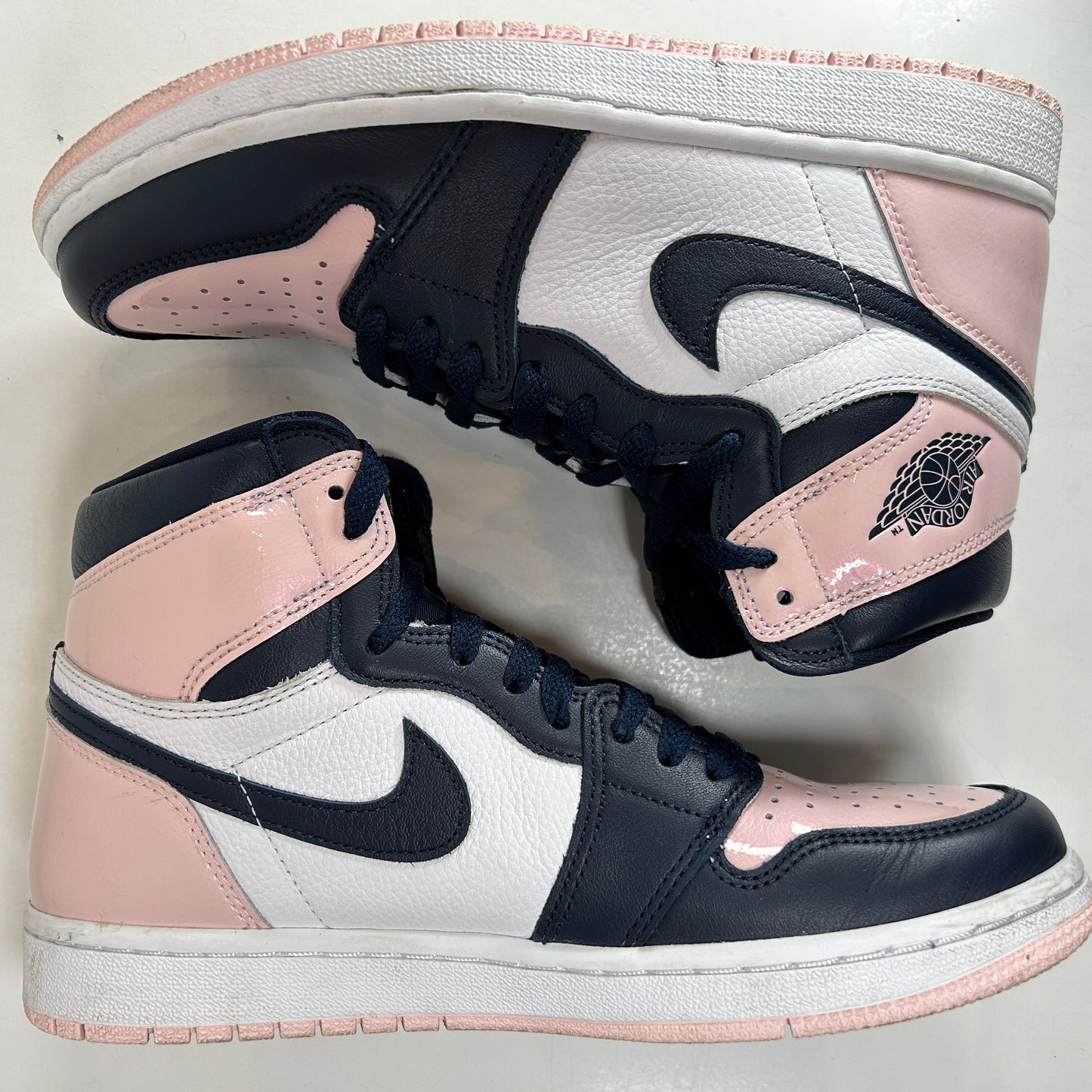 DD9335 641 Jordan 1 Retro High OG Atmosphere (W) [USED] - 8.5 W (Used)