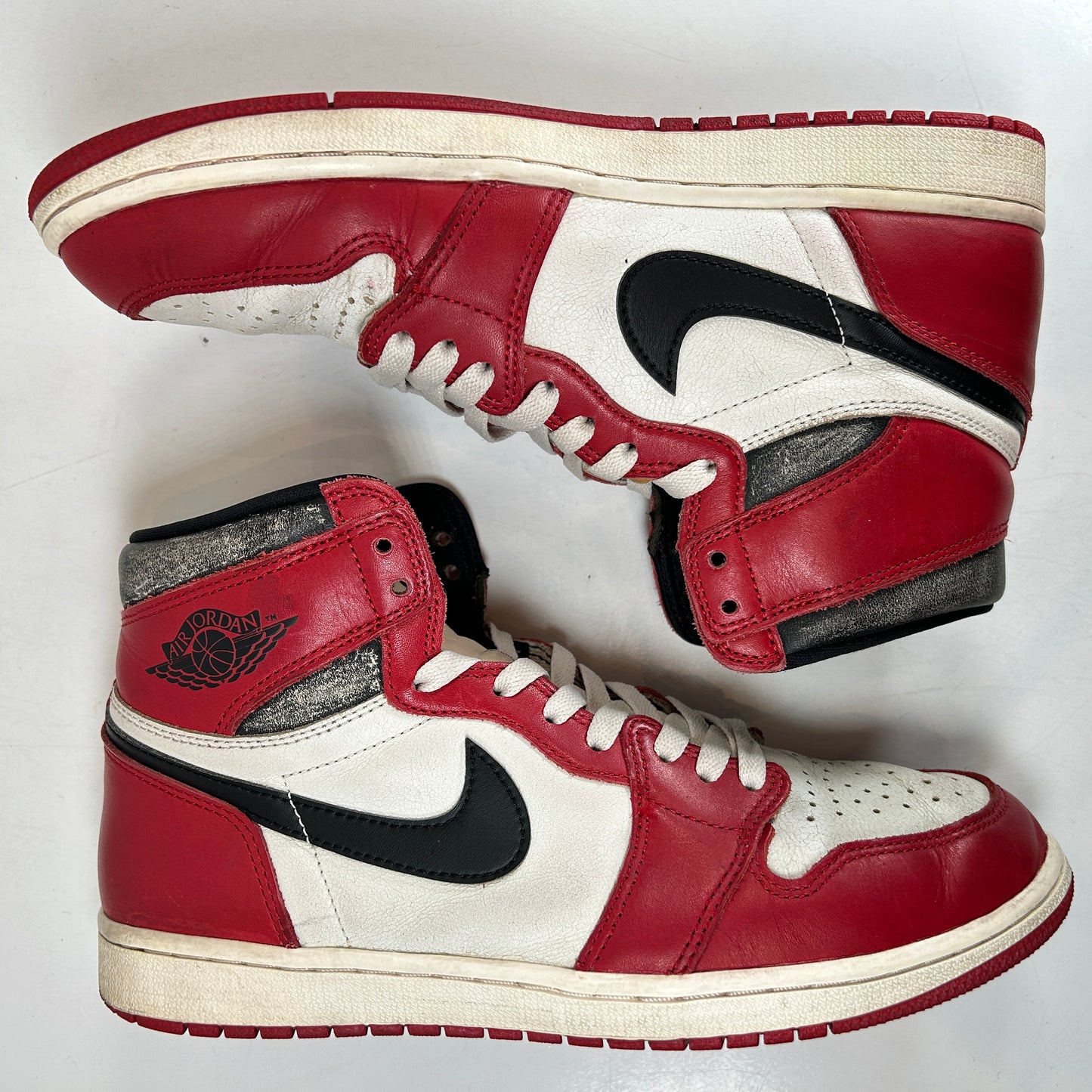 DZ5485 612 Jordan 1 Retro High OG Chicago Lost And Found [USED] - 10.5 M (Used)