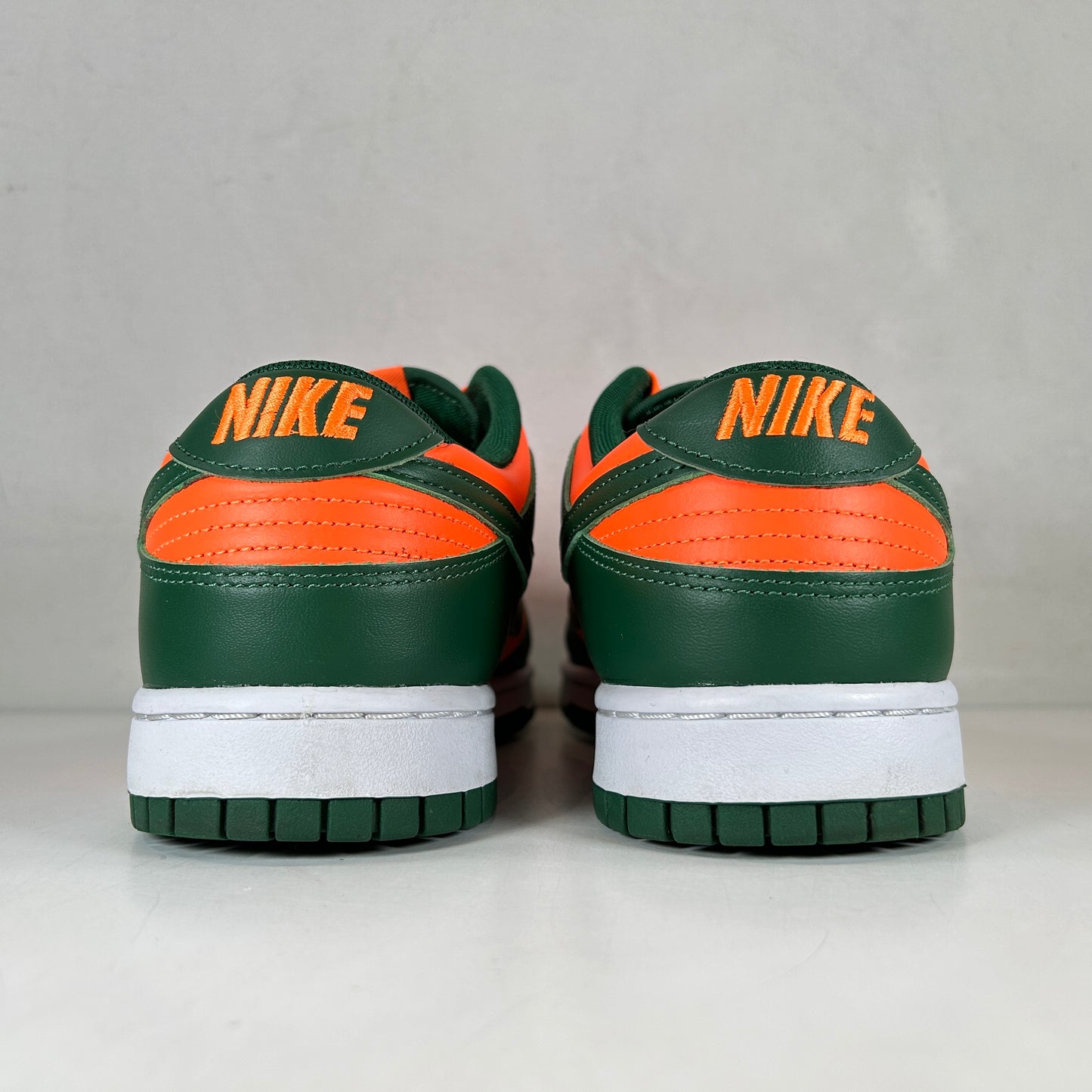 DD1391 300 Nike Dunk Low Retro Miami Hurricanes [USED] - 11 M (Used)