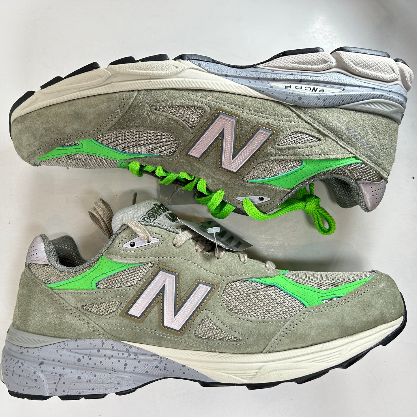 New Balance 990v3 MiUSA Patta Keep Your Family Close [USED] - 12 M (VNDS)