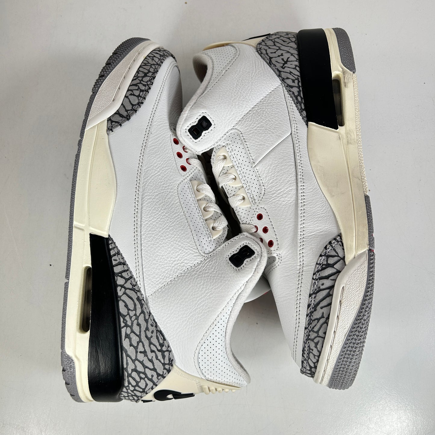 DN3707 100 Jordan 3 Retro White Cement Reimagined [USED] - 10.5 M (Used4)