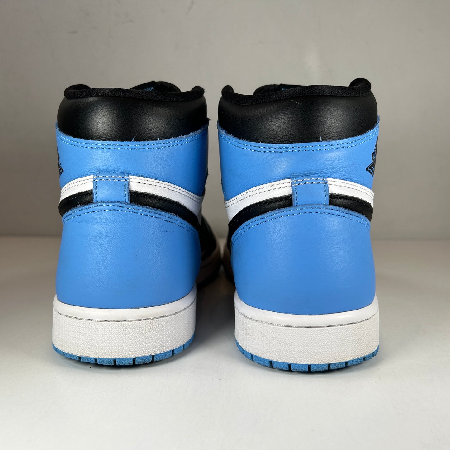 DZ5485 400 Jordan 1 Retro High OG UNC Toe [USED] - 9 M (Used4)
