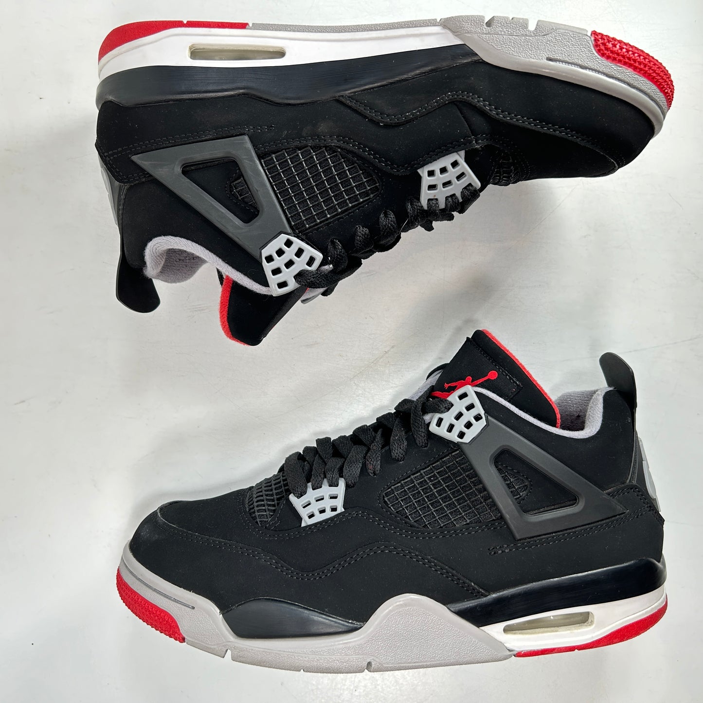 308497 060 Jordan 4 Bred (2019) [USED] - 8.5 M (Used) (No Box)