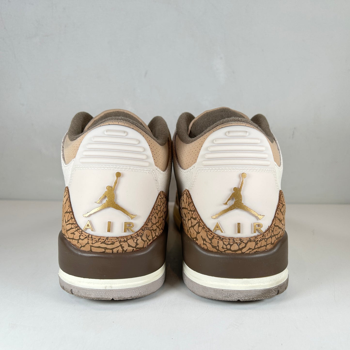 CT8532 102 Jordan 3 Retro Palomino [USED] - 12 M (Used)