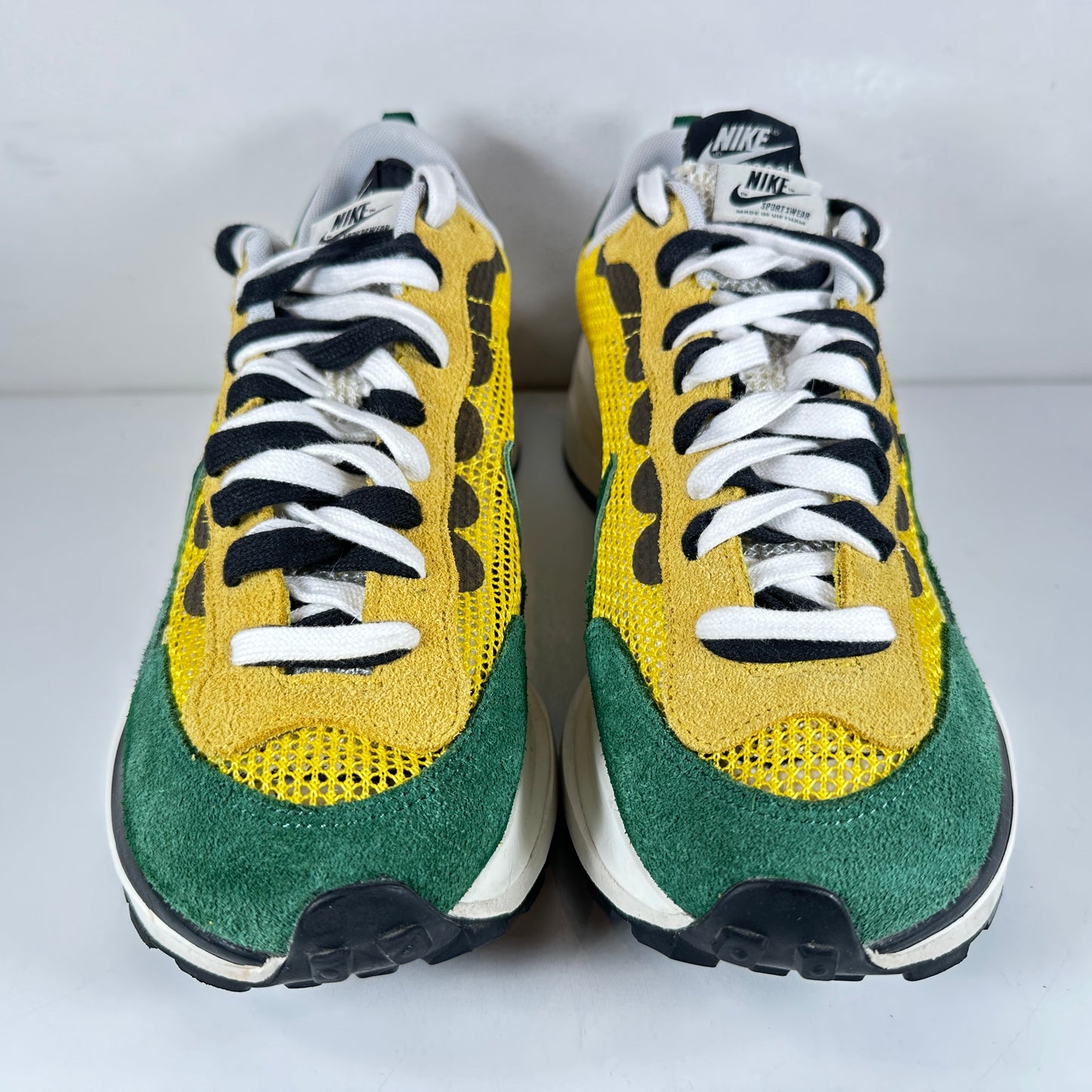 CV1363 700 Nike Vaporwaffle sacai Tour Yellow Stadium Green [USED] - 11 M (Used) (Missing Insoles)