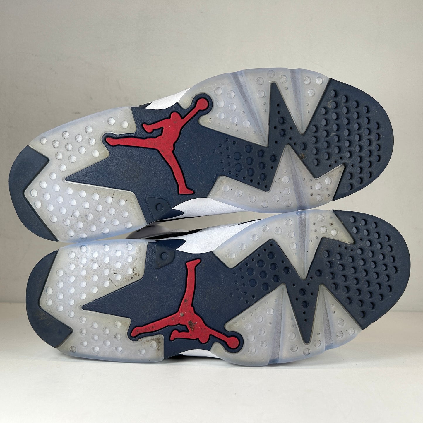CT8529 164 Jordan 6 Retro Olympic (2024) - 9.5 M (Used)