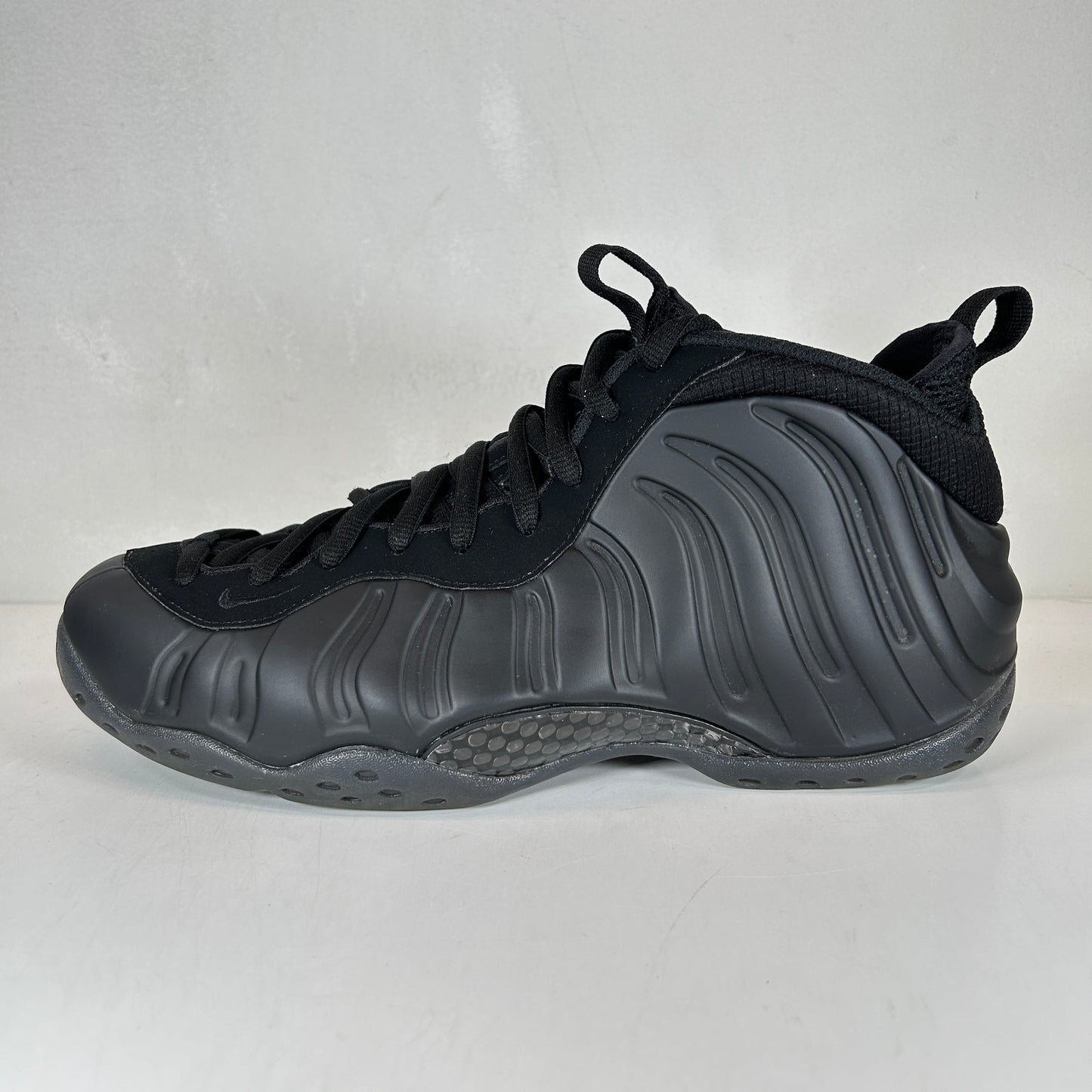 FD5855 001 Nike Air Foamposite One Anthracite (2023) [USED] - 11 M (Used)