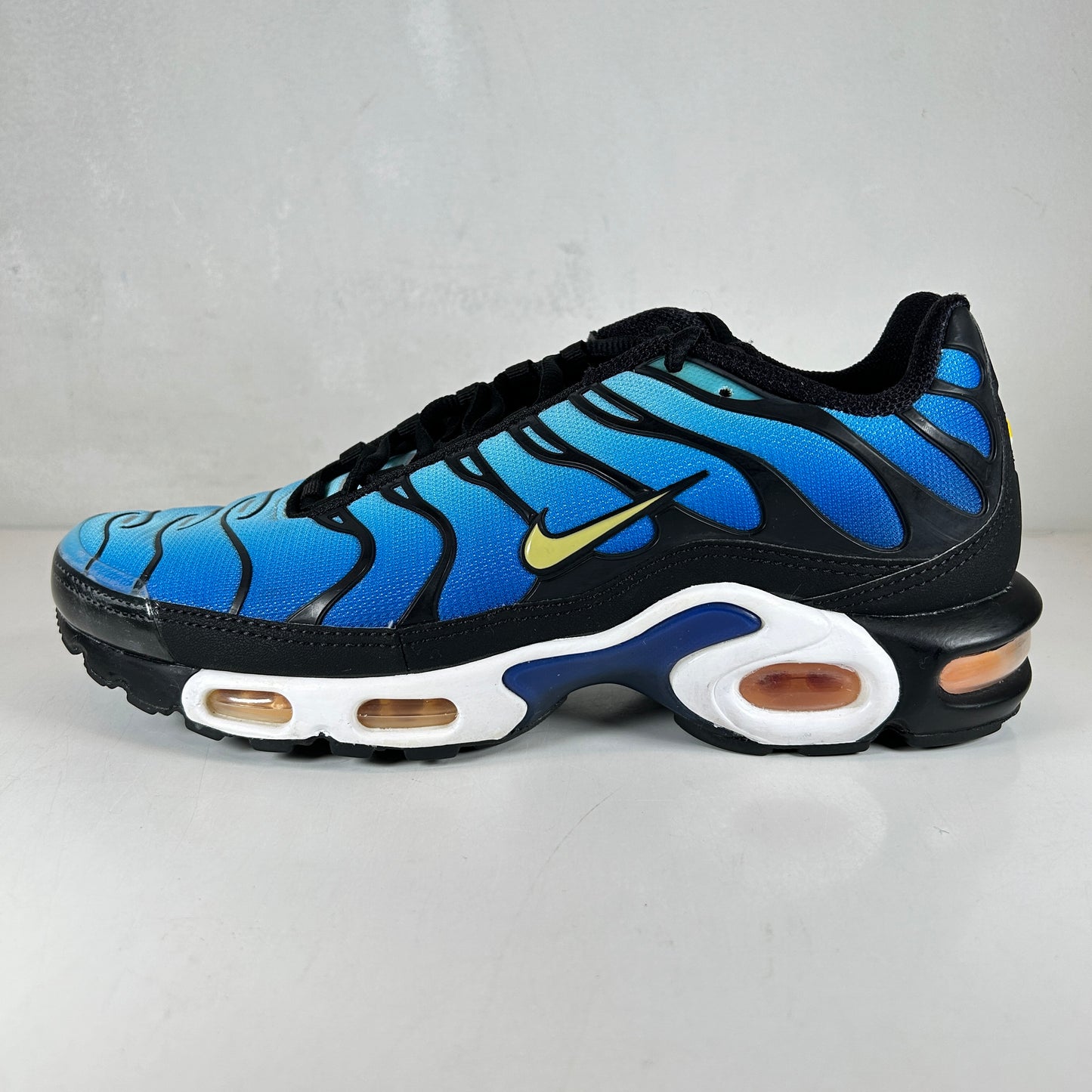 BQ4629 003 Nike Air Max Plus OG Hyper Blue (2018) [USED] - 9 M (Used)