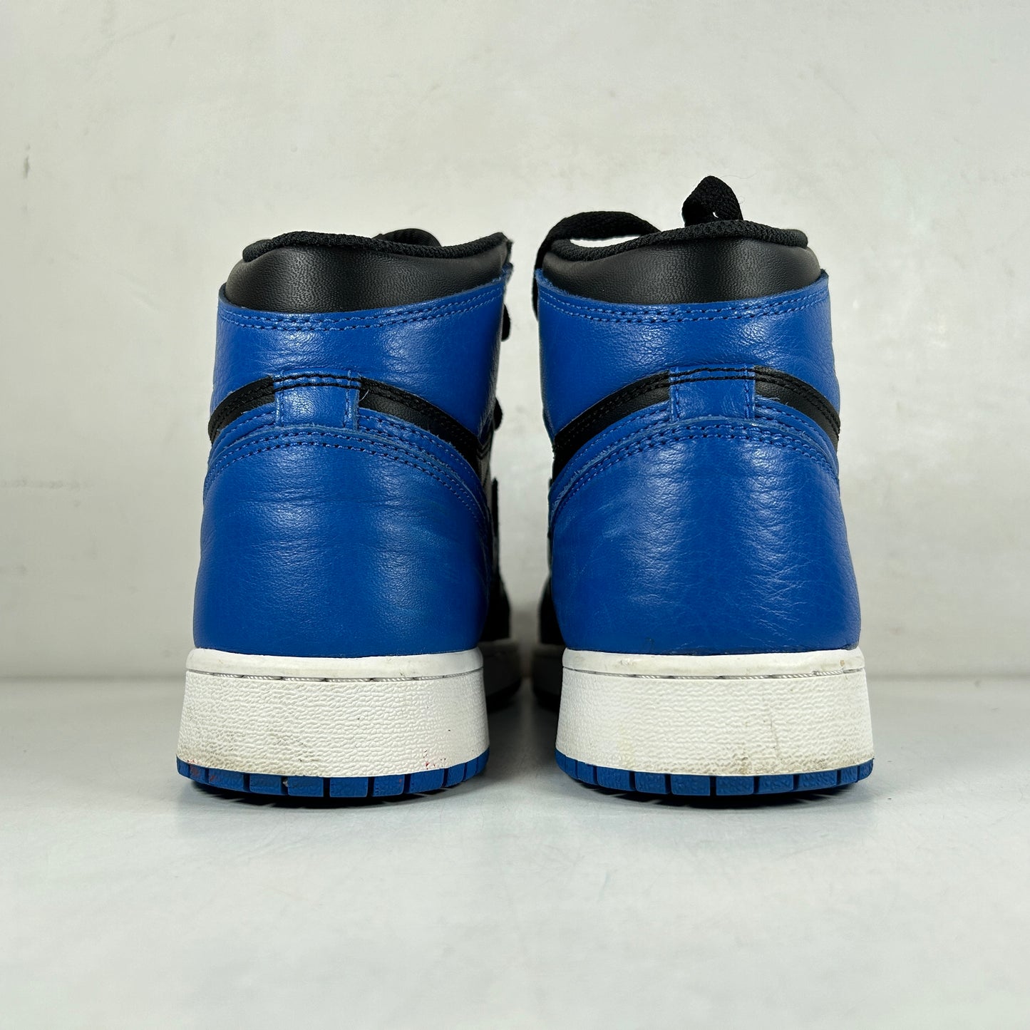 575441 007 Jordan 1 Retro Royal (2017) (GS) [USED] - 6.5 Y (Used)