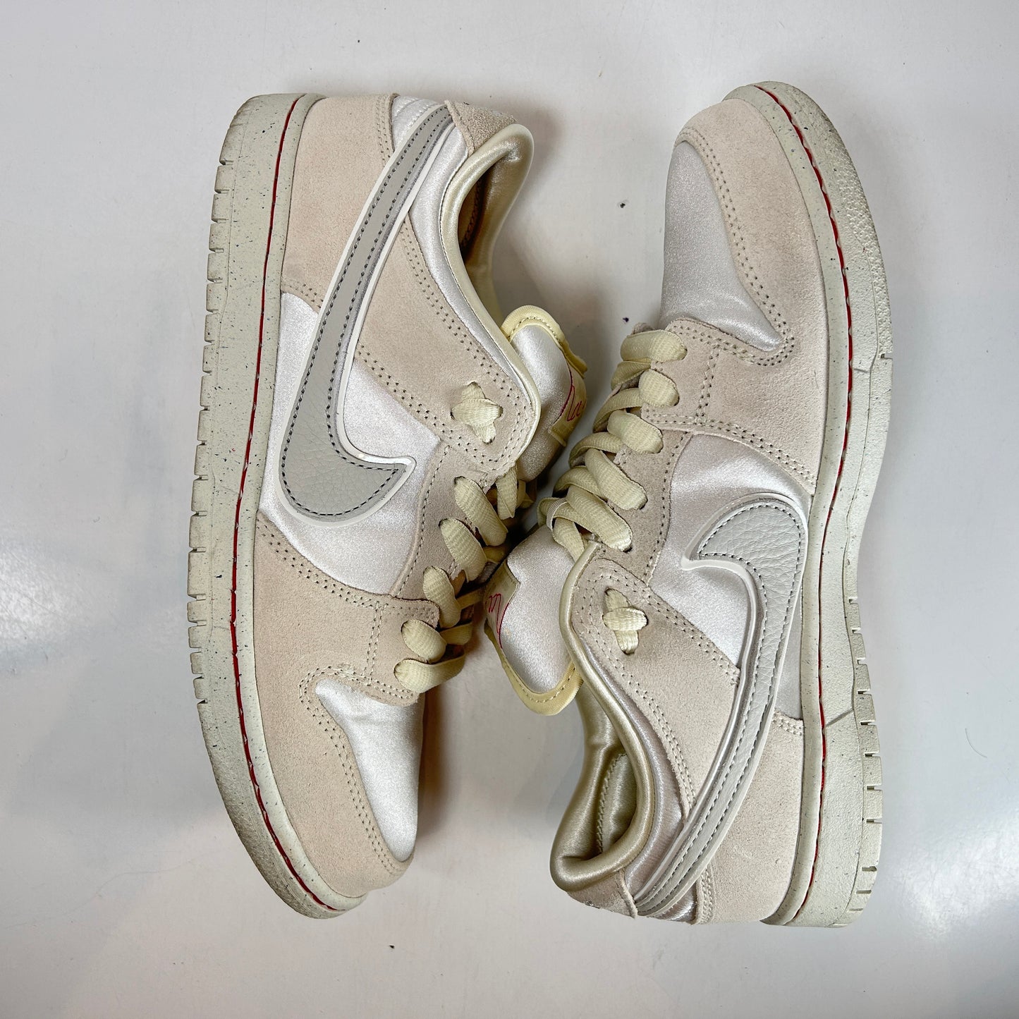FZ5654 100 Nike SB Dunk Low City Of Love Light Bone [USED] - 8.5 M (Used)