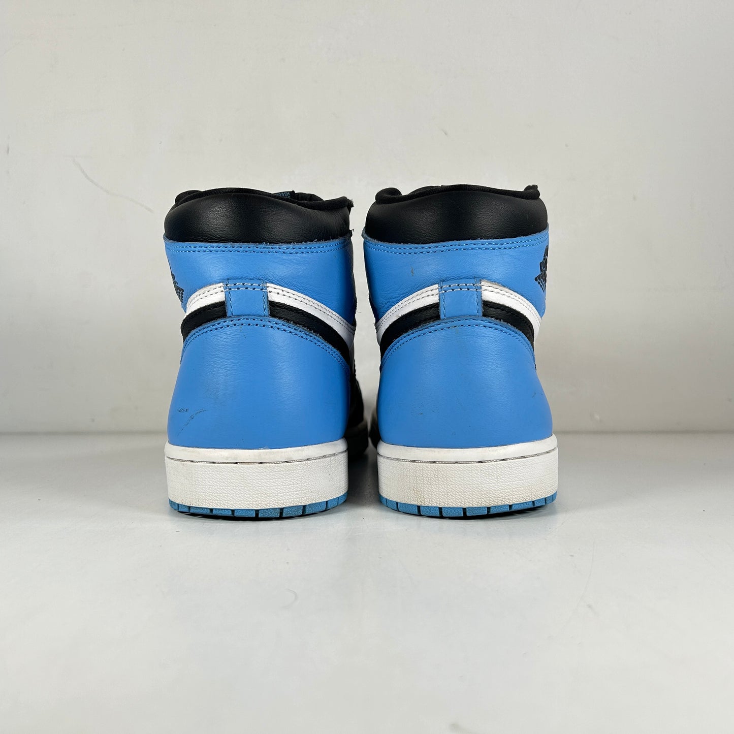 DZ5485 400 Jordan 1 Retro High OG UNC Toe [USED] - 10.5 M (Used4)