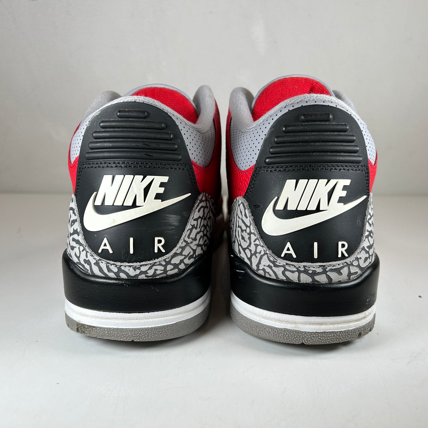 CK5692 600 Jordan 3 Retro SE Unite [USED] - 12 M (Used)