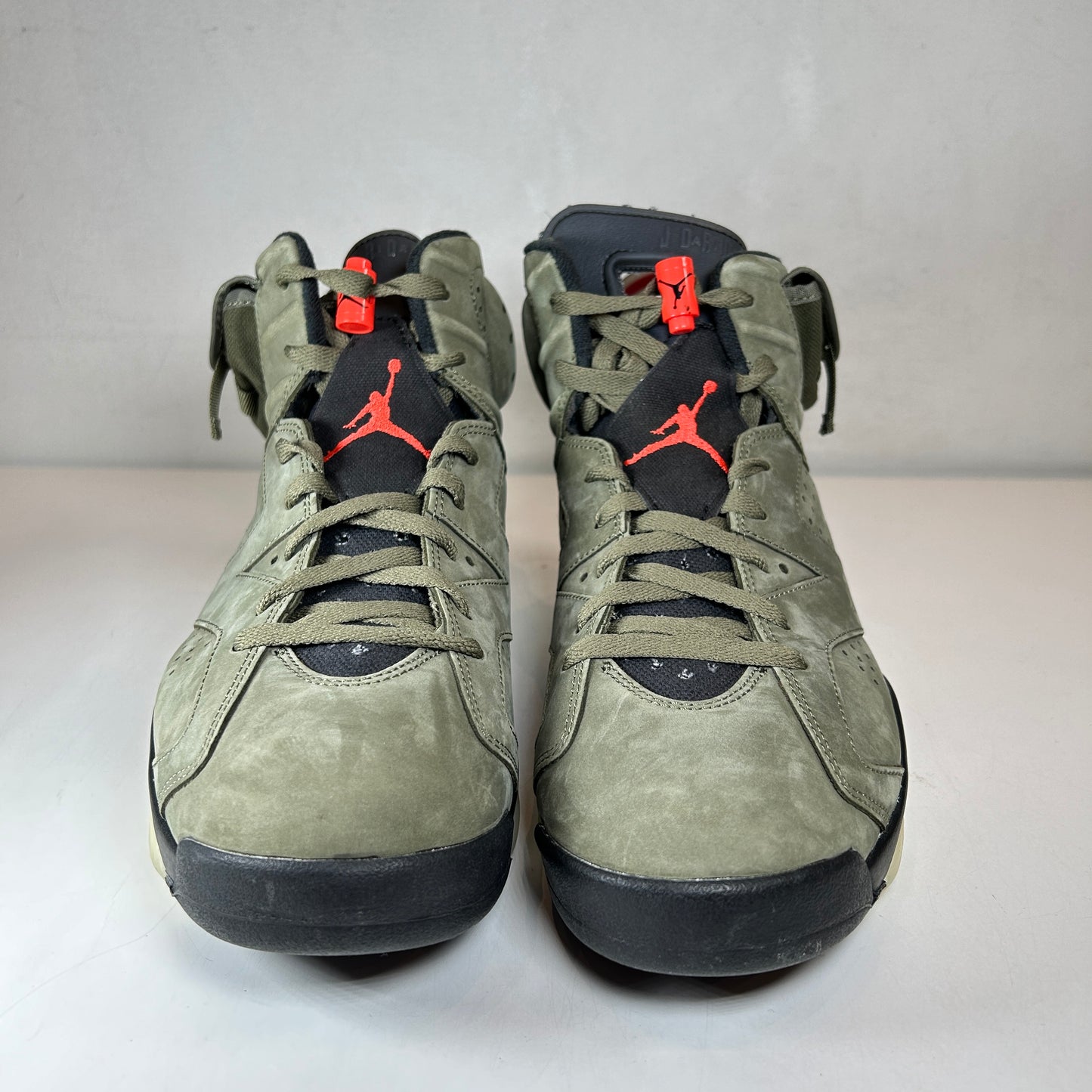 CN1084 200 Jordan 6 Retro Travis Scott [USED] - 10.5 M (VNDS2)