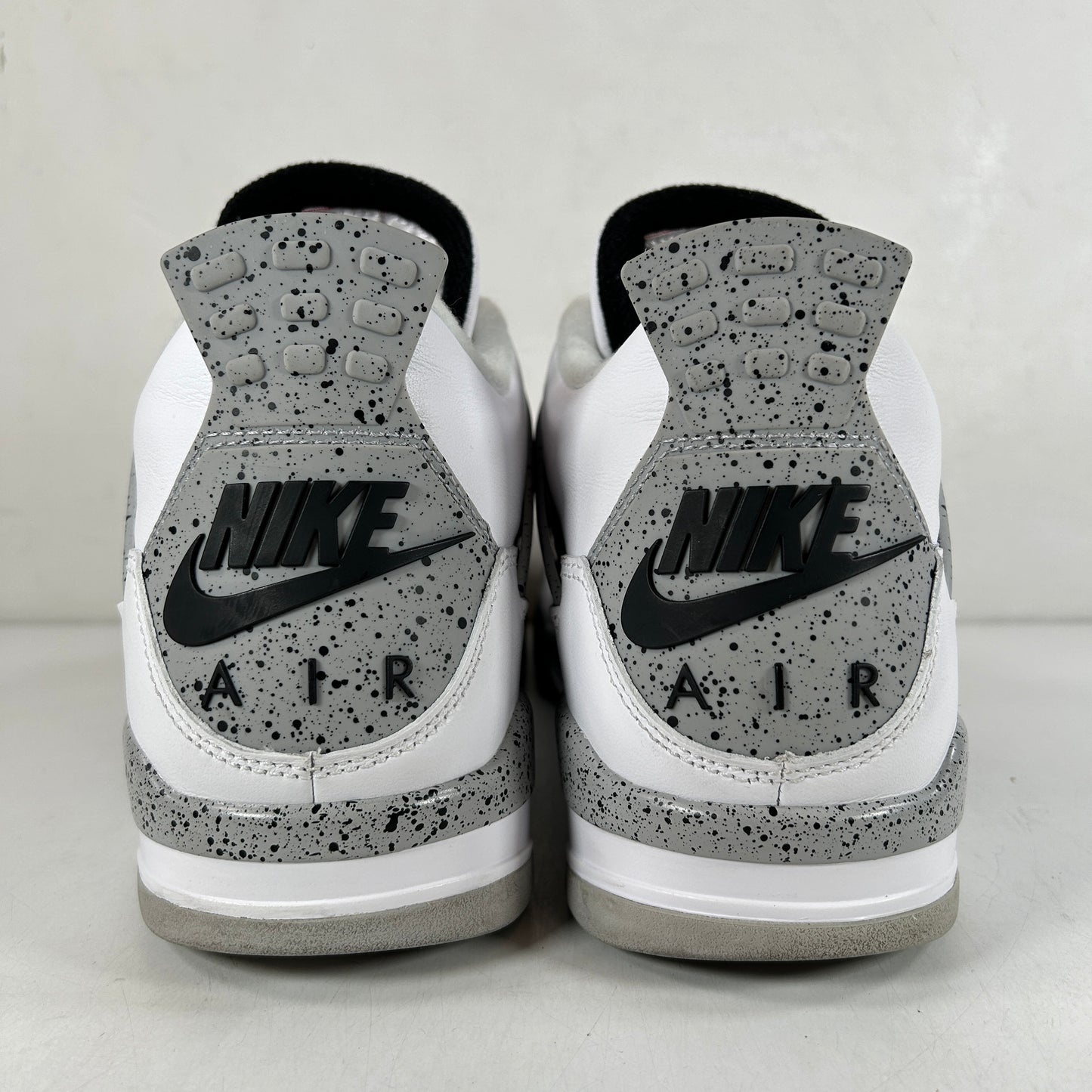 840606 192 Jordan 4 Blanco Cemento