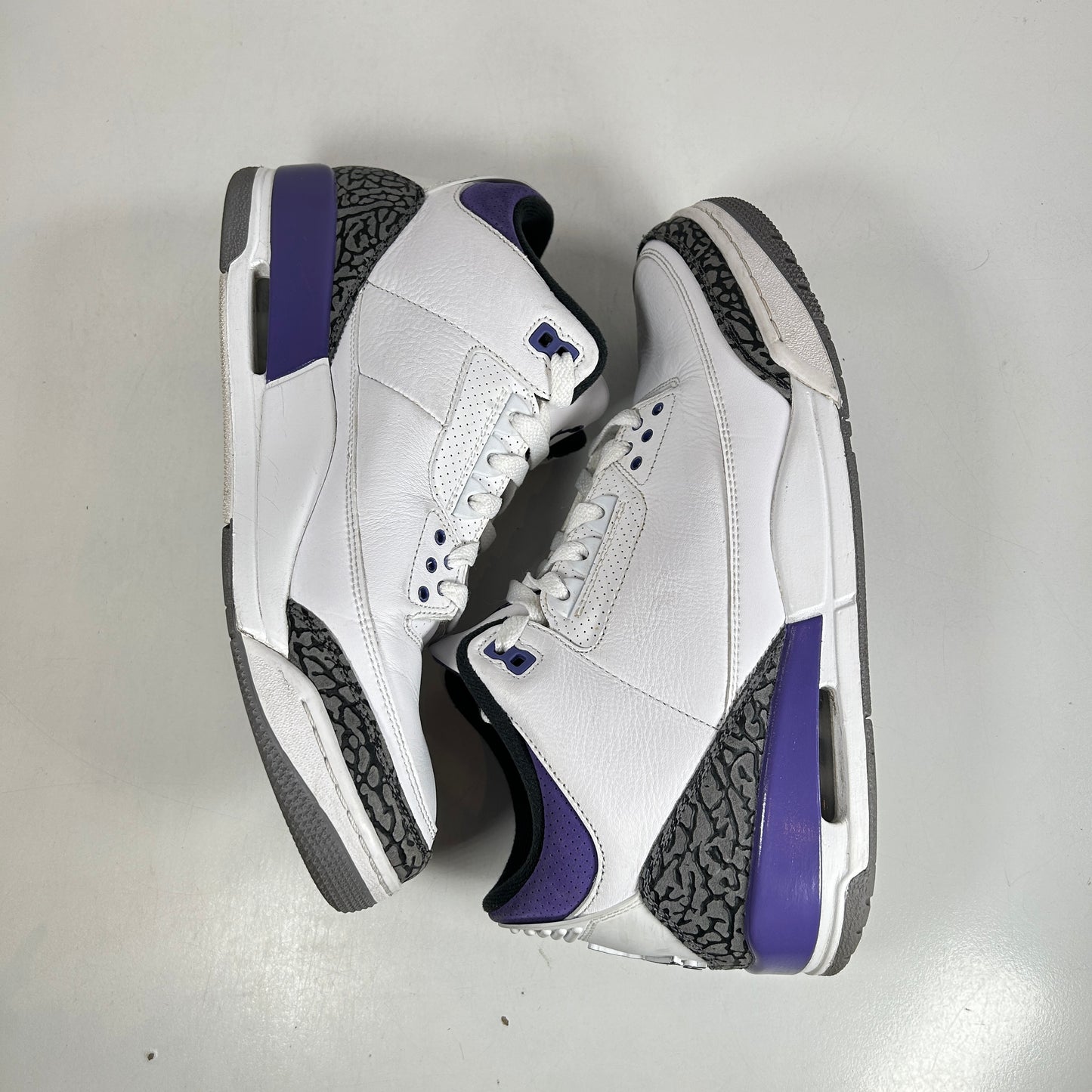 CT8532 105 Jordan 3 Retro Dark Iris [USED] - 11 M (Used)