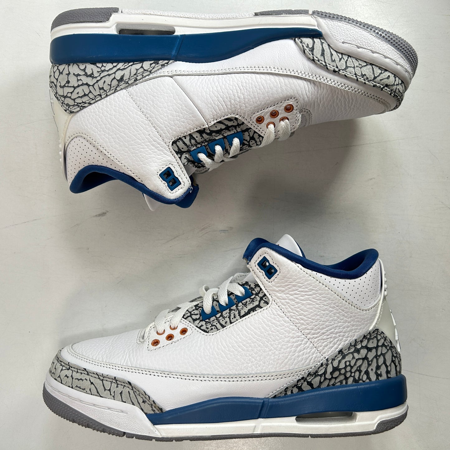 DM0967 148 Jordan 3 Retro Wizards (GS) [USED] - 7 Y (Used2)