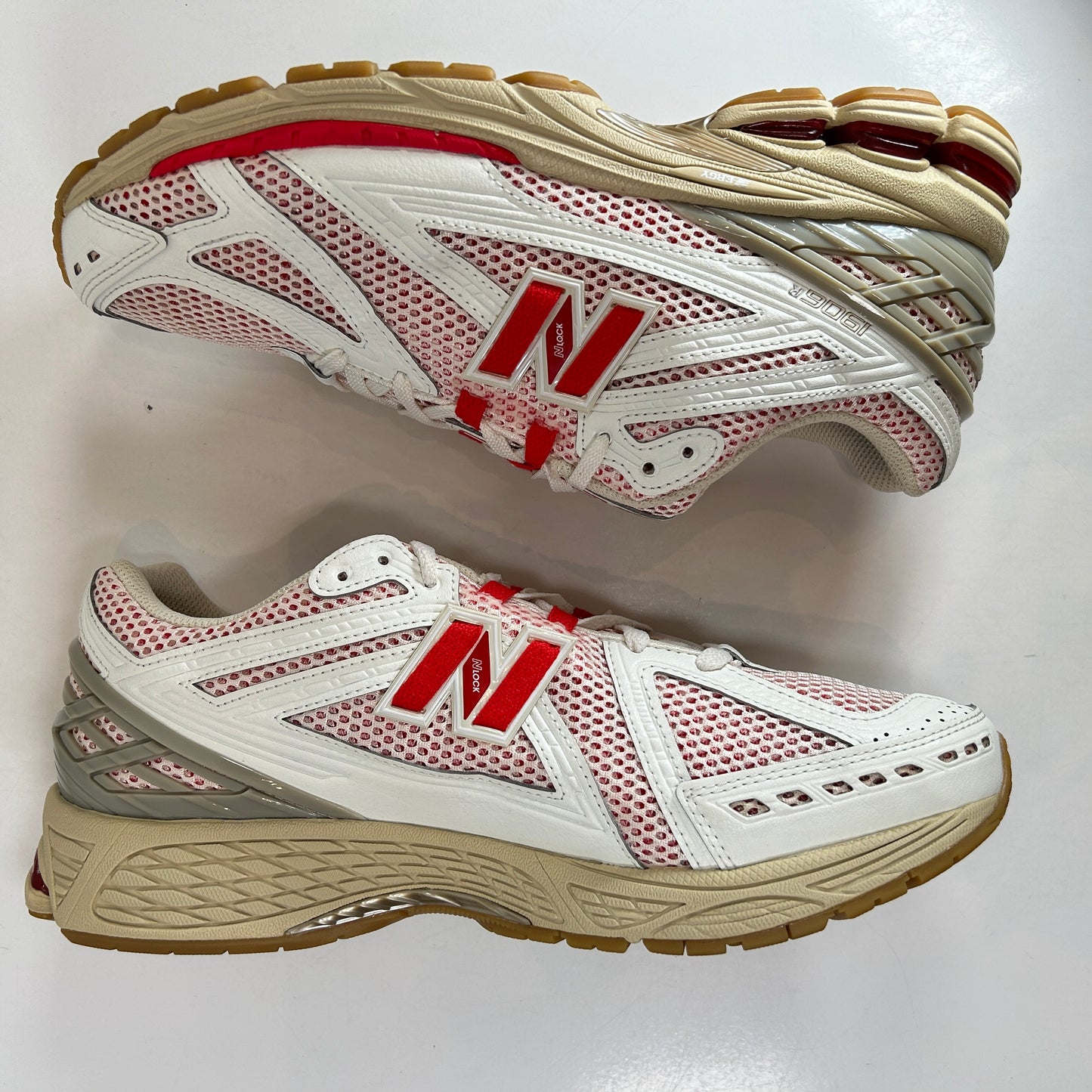 M1906RO New Balance 1906R White Red [USED] - 11.5 M (VNDS)