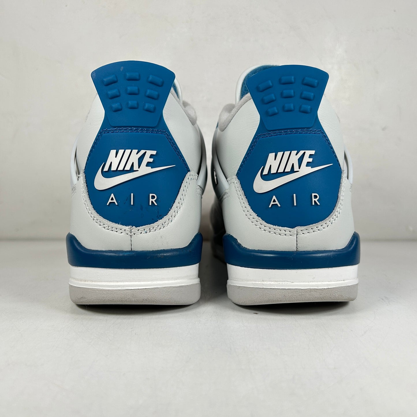 HF4281 141 Jordan 4 Retro Military Blue (2024) (GS) [USED] - 5 Y (Used3)