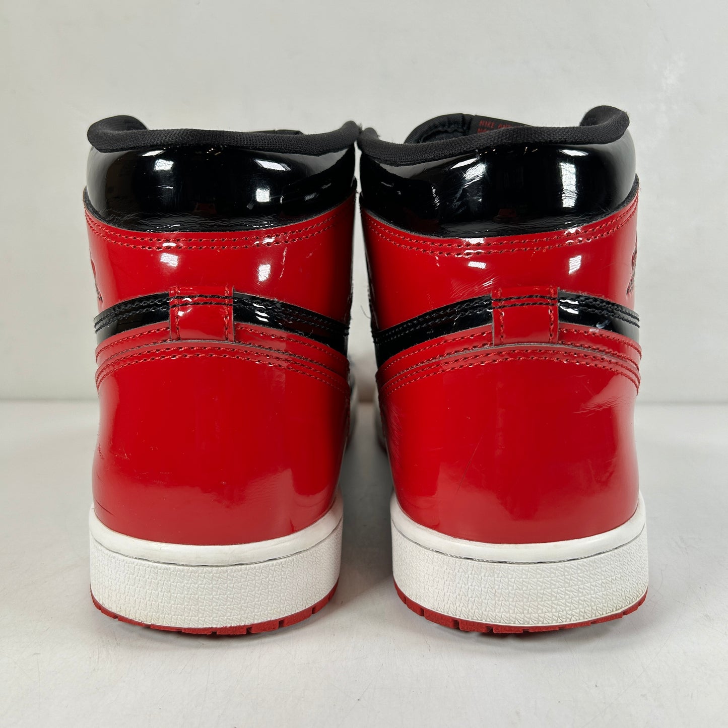 555088 063 Jordan 1 Retro High OG Patent Bred [USED] - 10 M (Used3)