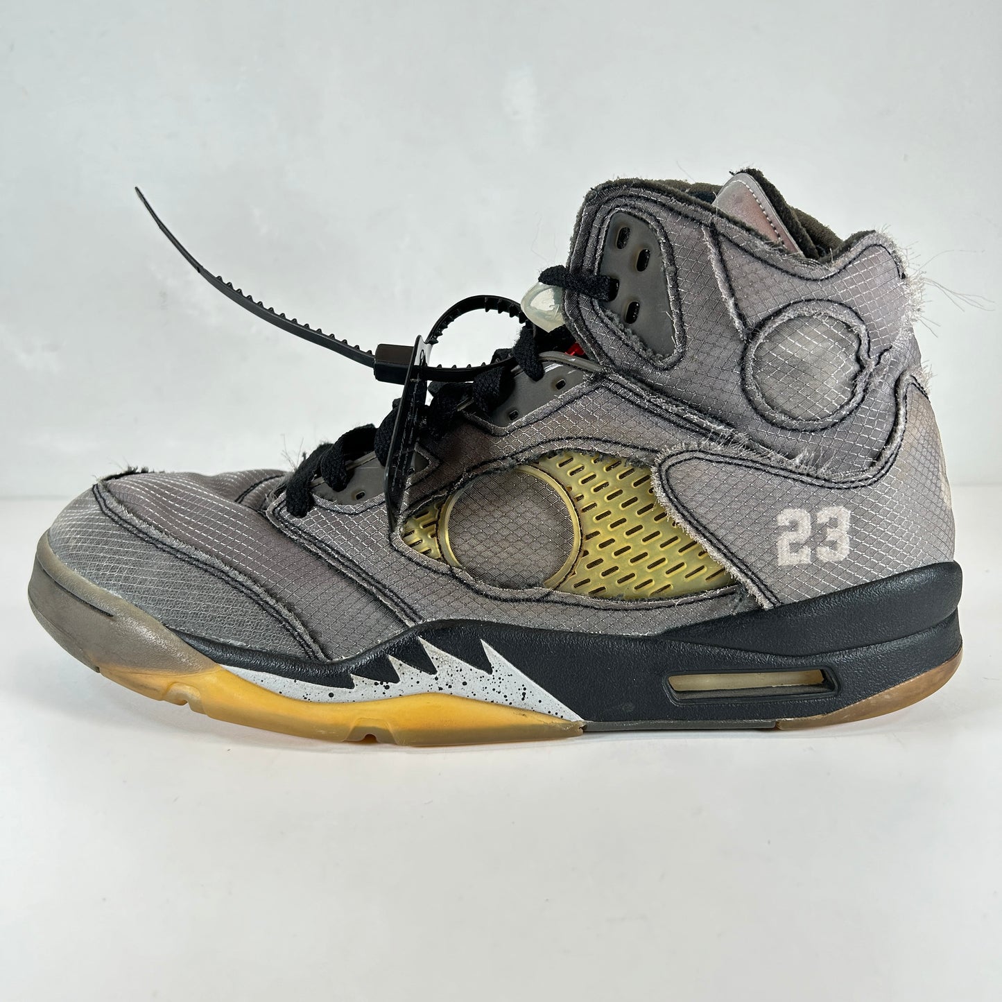 CT8480 001 Jordan 5 Off-White Black [USED] - 12 M (Used) (Replace Box)