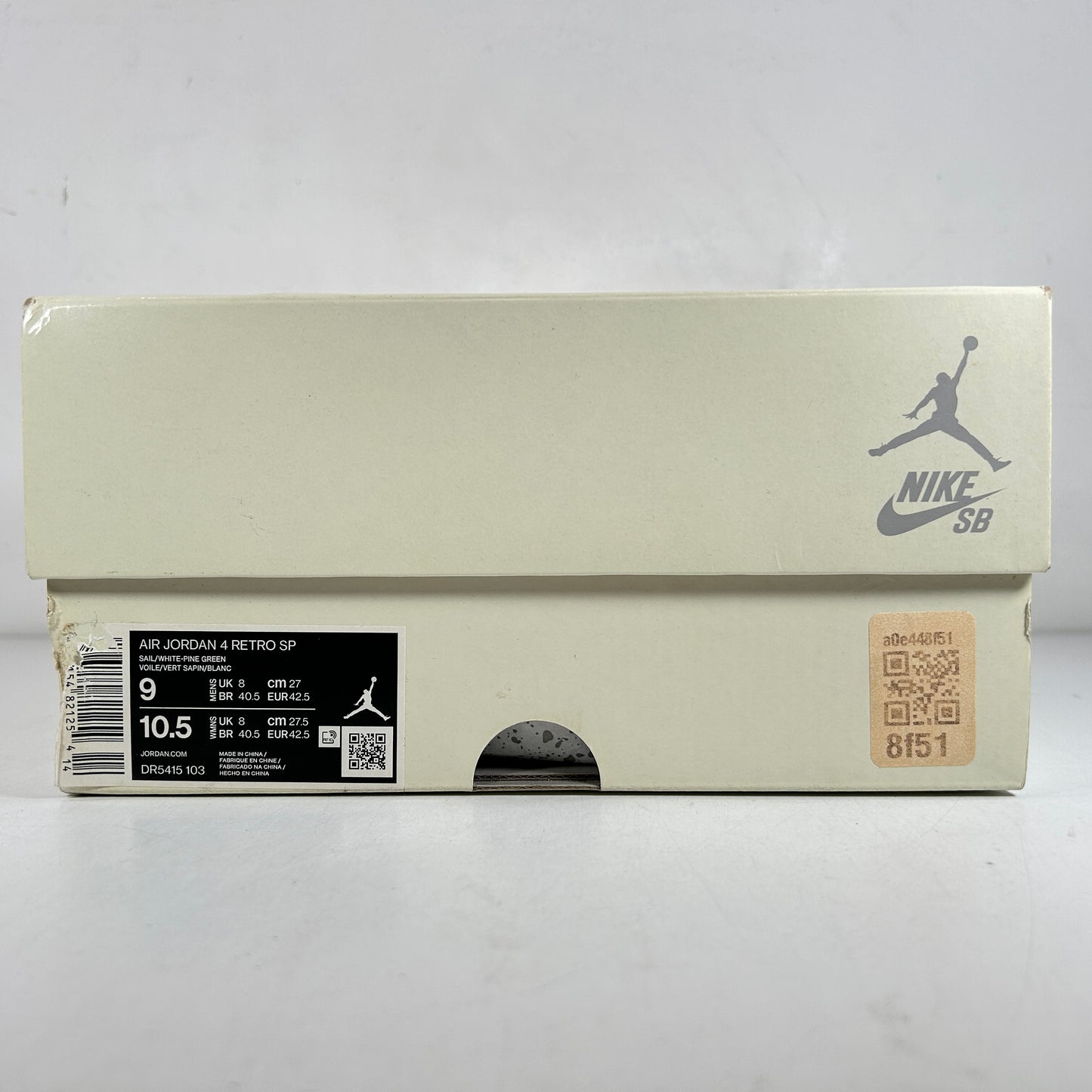 DR5415 103 Jordan 4 Retro SB Pine Green [USED] - 9 M (Used3)
