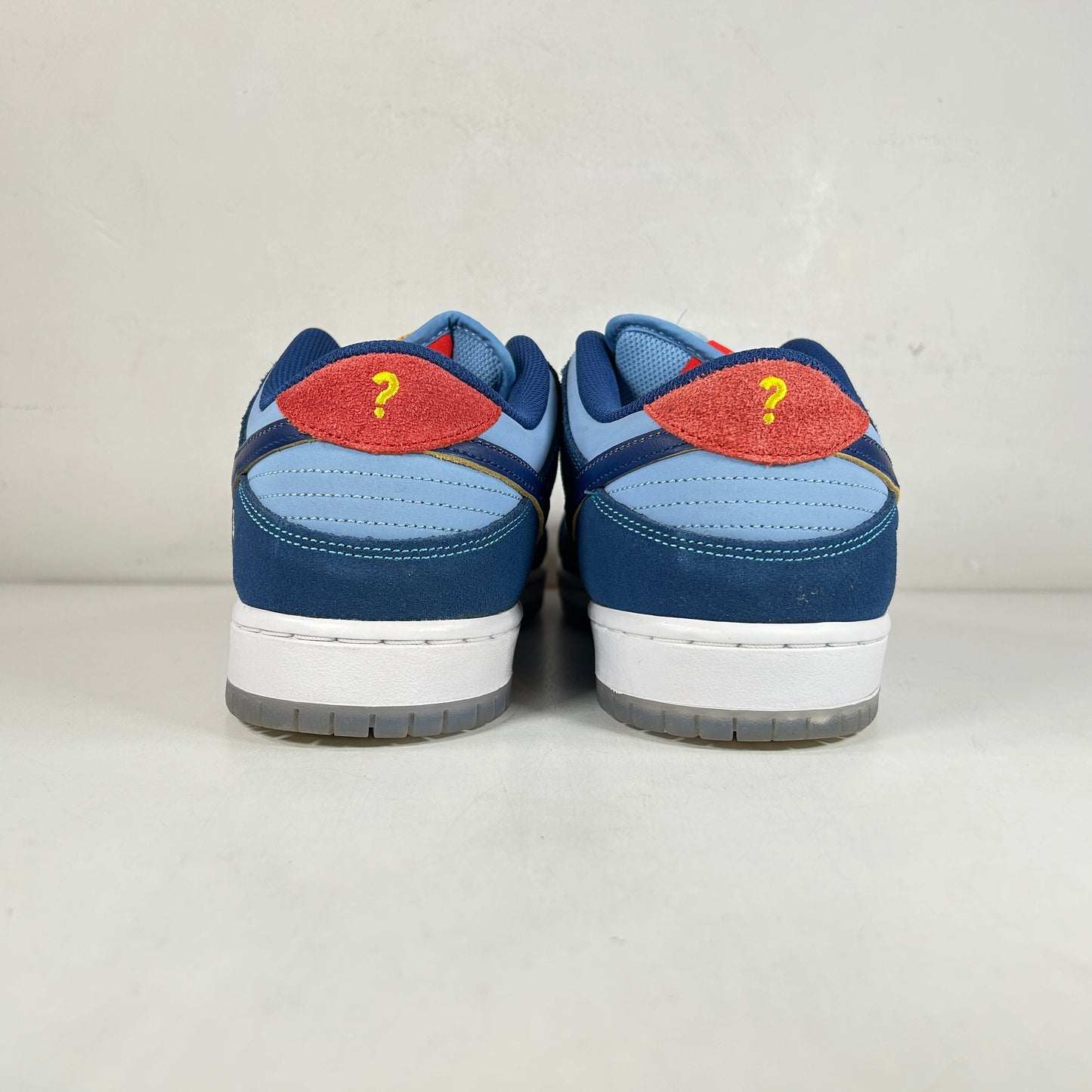 DX5549 400 Nike SB Dunk Low Pro Why So Sad? [USED] - 10.5 M (Used)