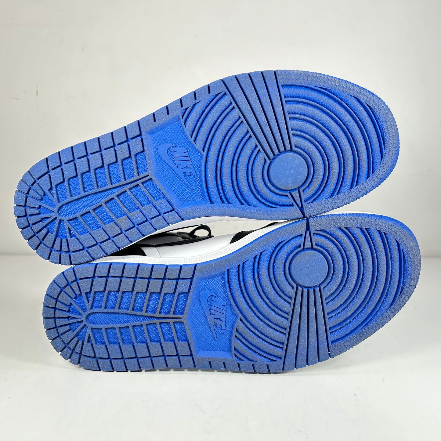 555088 041 Jordan 1 Royal Toe [USED] - 8 M (VNDS)