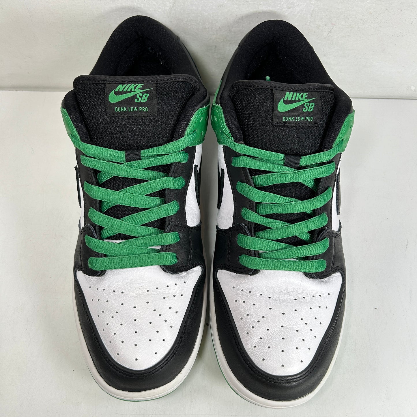 BQ6817 302 Nike SB Dunk Low Classic Green [USED] - 11 M (Used)