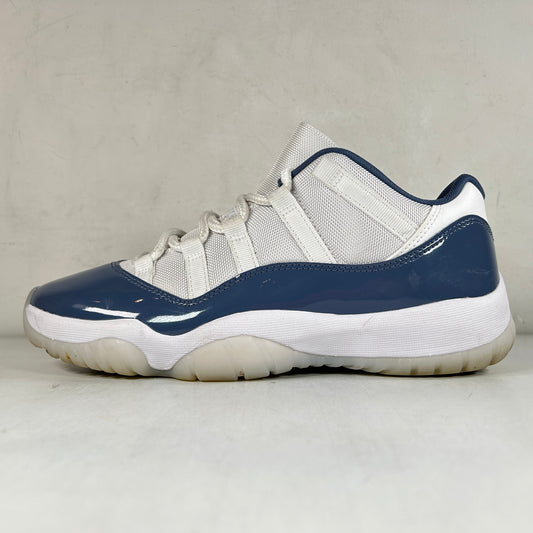 FV5104 104 Jordan 11 Retro Low Diffused Blue (2024) [USED] - 9 M (Used)