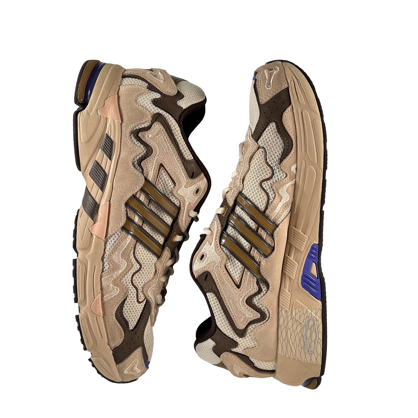 ID0780 adidas Response CL Bad Bunny Paso Fino [USED] - 13 M (Used)
