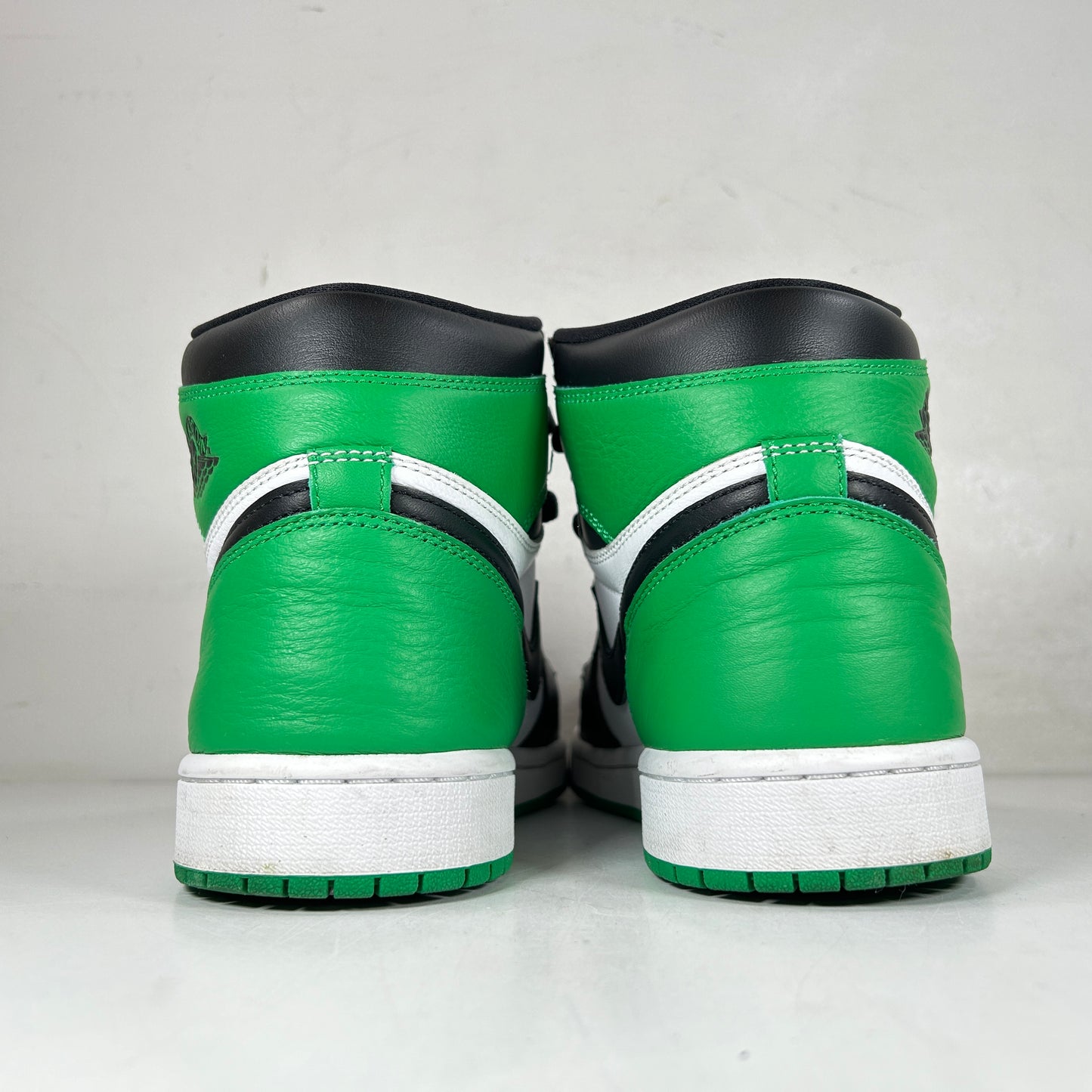 DZ5485 031 Jordan 1 Retro High OG Lucky Green [USED] - 9 M (Used2)