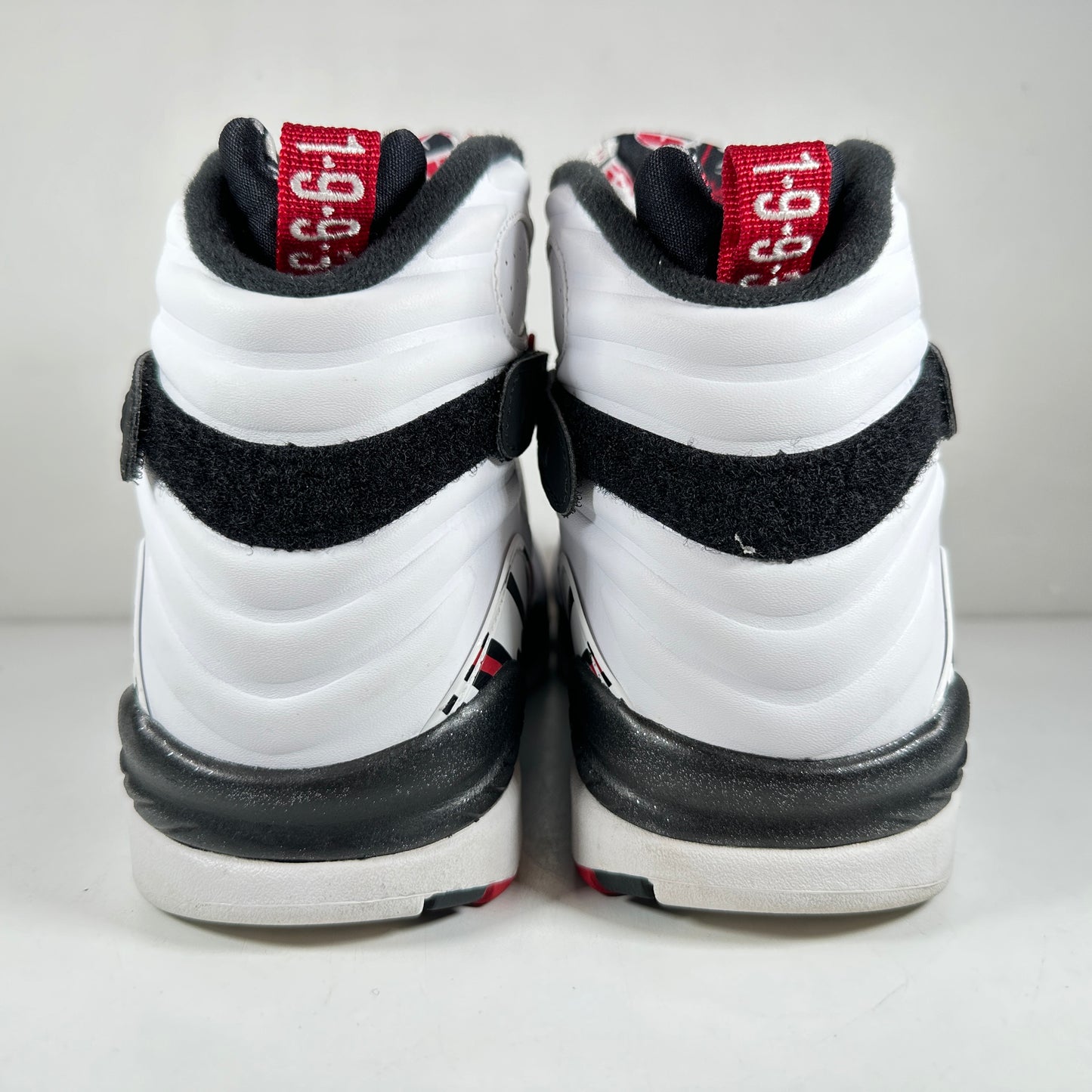305381 104 Jordan 8 Retro Alternate [USED] - 11 M (Used)