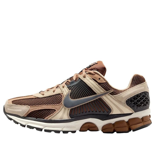 HF1553 202 Nike Zoom Vomero 5 Light British Tan Khaki