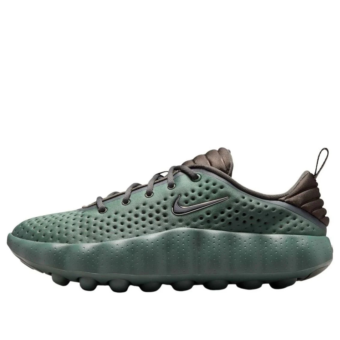 HQ4308 300 Nike Mind 002 Camo Green