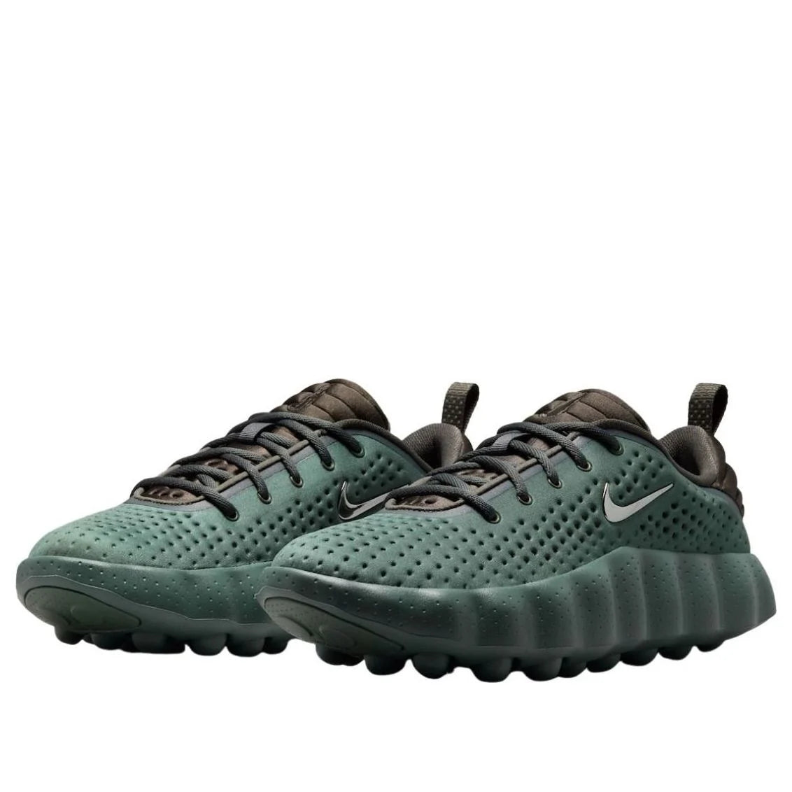 HQ4308 300 Nike Mind 002 Camo Green