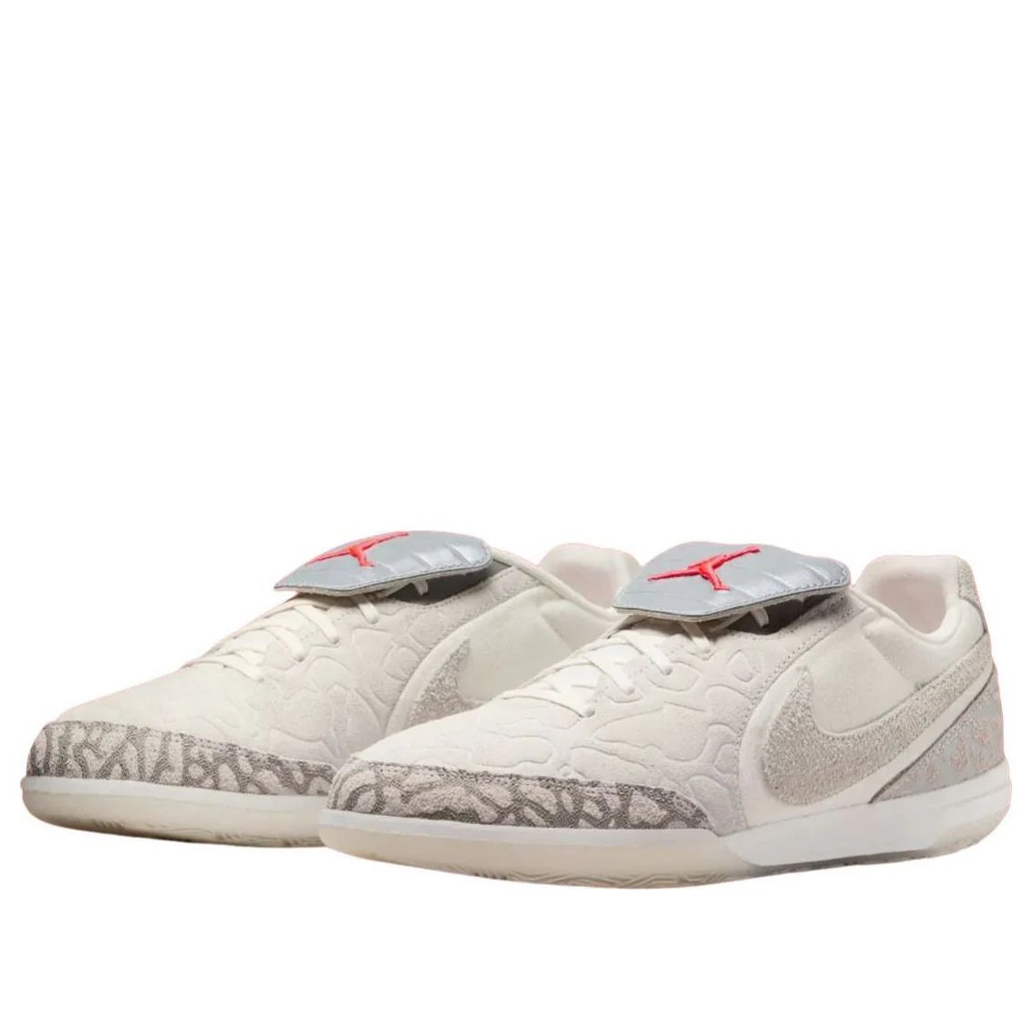 II7579 016 Air Jordan Tiempo Streetgato SE Phantom Sail