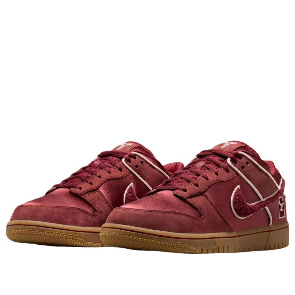 IM0581 600 Nike Dunk Low Protro Kobe Bryant Lower Merion Away
