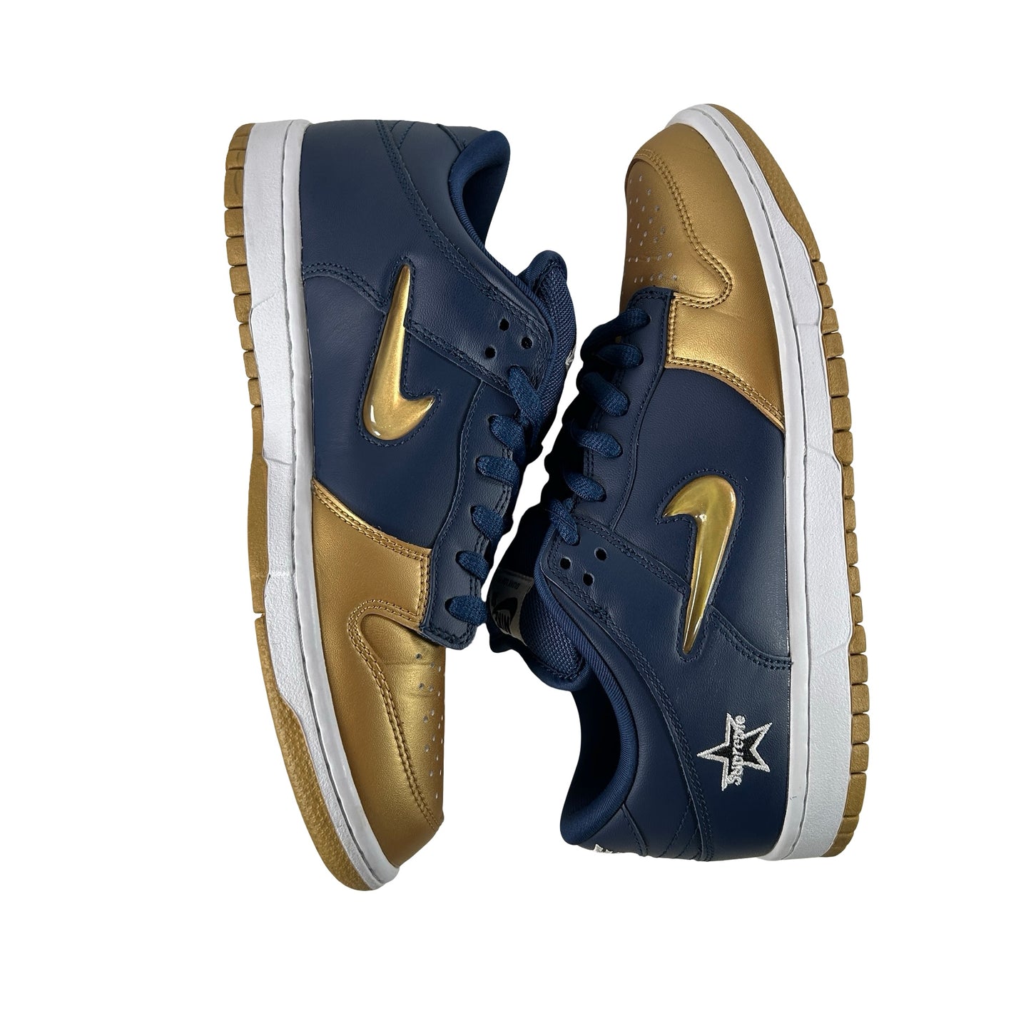 CK3480 700 Nike SB Dunk Low Supreme Jewel Swoosh Gold [USED] - 8.5 M (Used)
