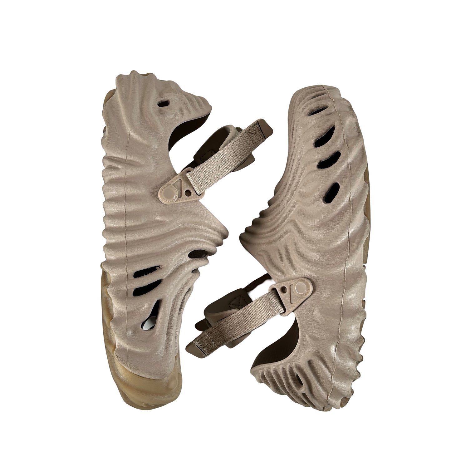 207393 2D0 Crocs Pollex Clog by Salehe Bembury Horchata [USED] - 9 M (Used)