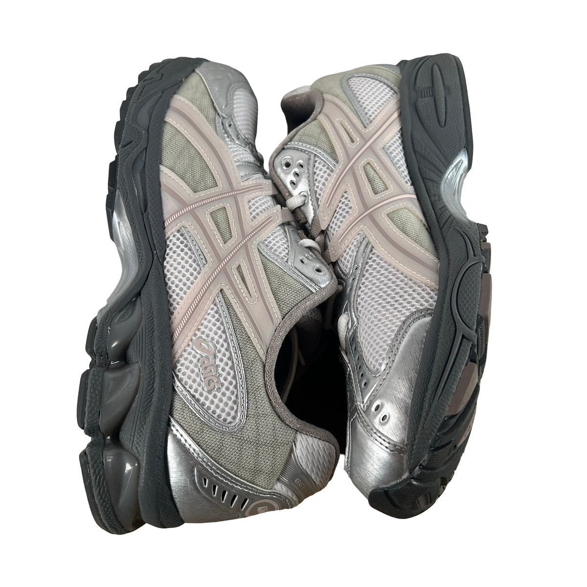 1203A723 100 ASICS Gel-Nimbus 10.1 Kith White Morganite [USED] - 9.5 M (Used)