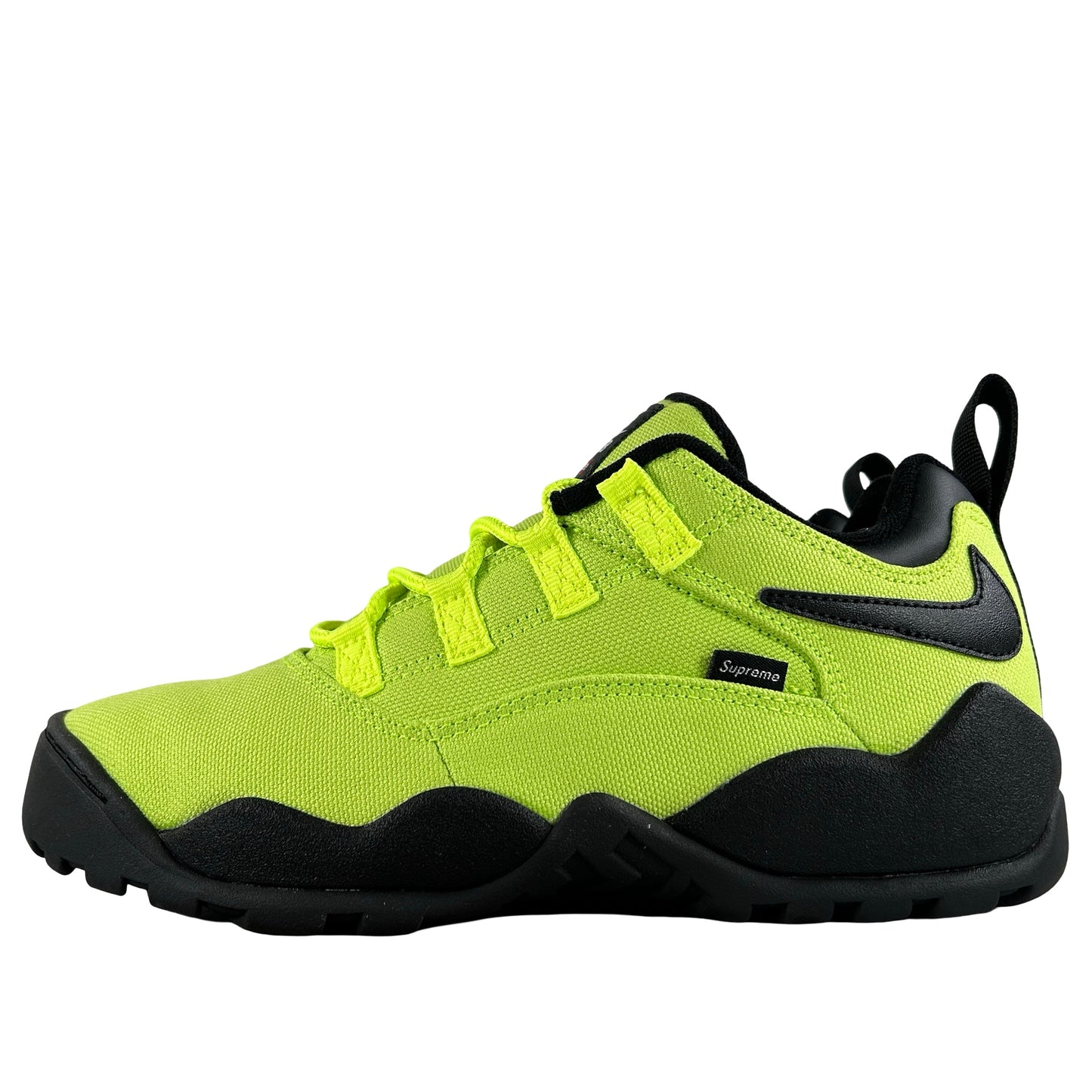 FQ3000 700 Nike SB Darwin Low Supreme Volt [USED] - 8.5 M (VNDS)