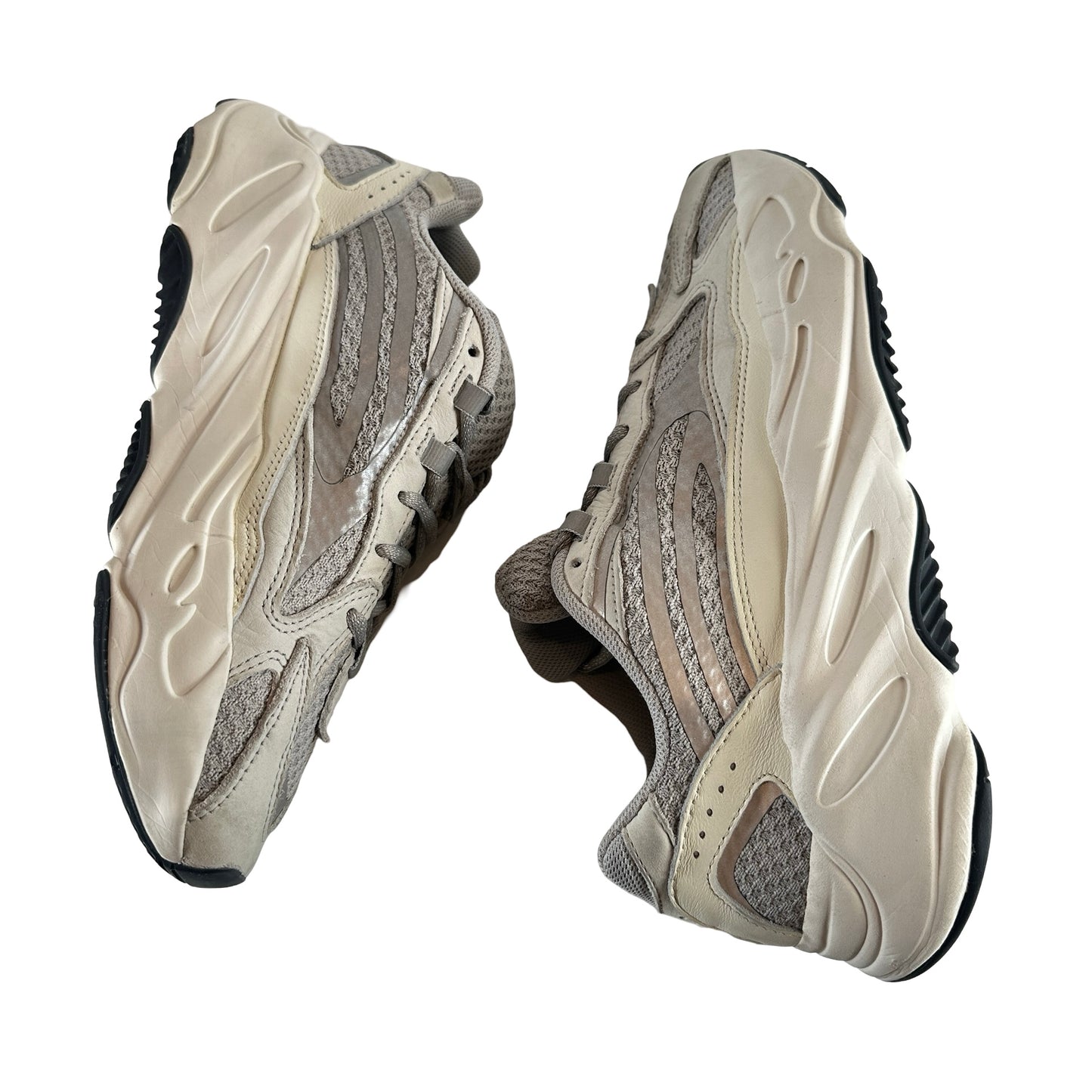 EF2829 Yeezy 700 Static [USED] - 10 M (Used)