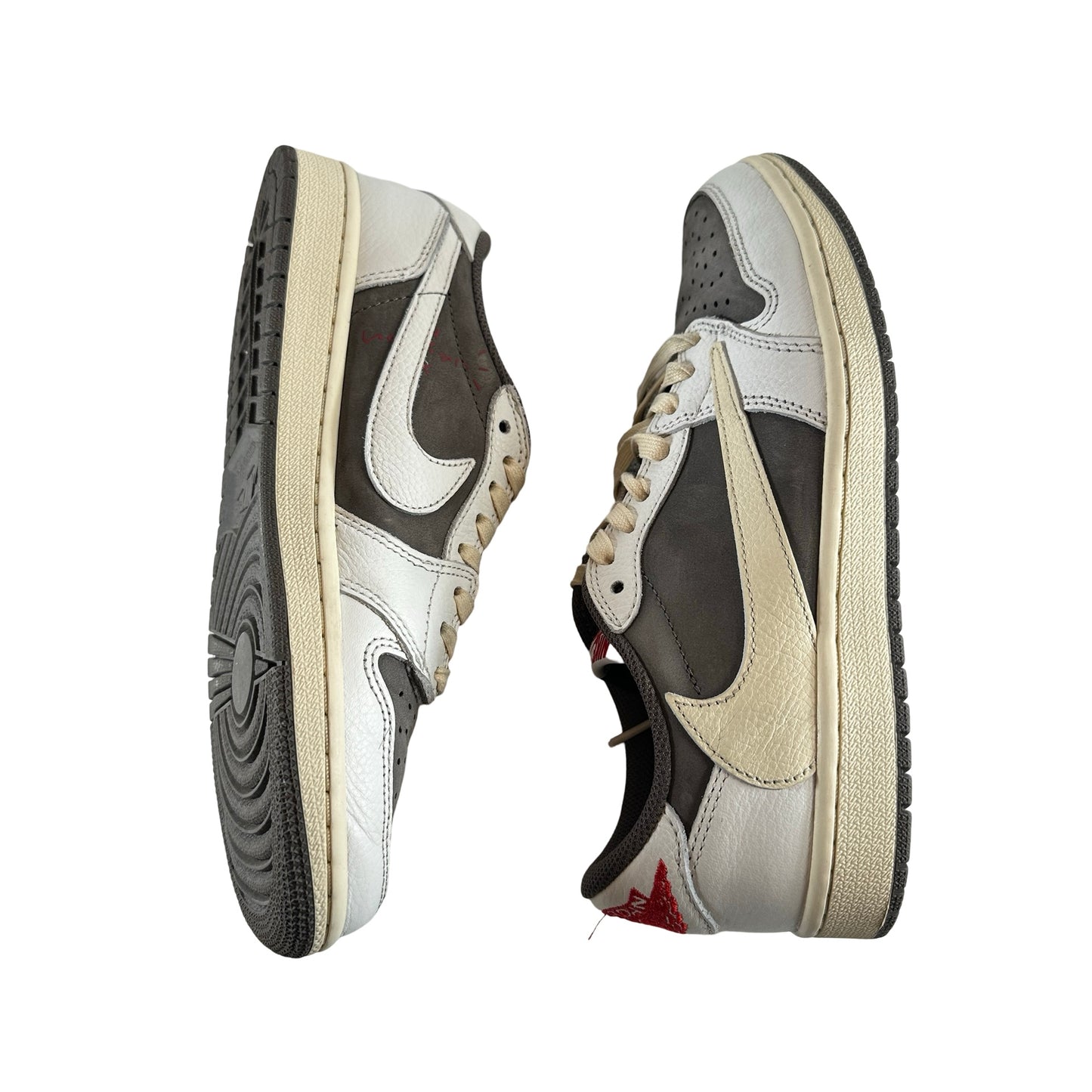 Jordan 1 Retro Low OG SP Travis Scott Moca inverso